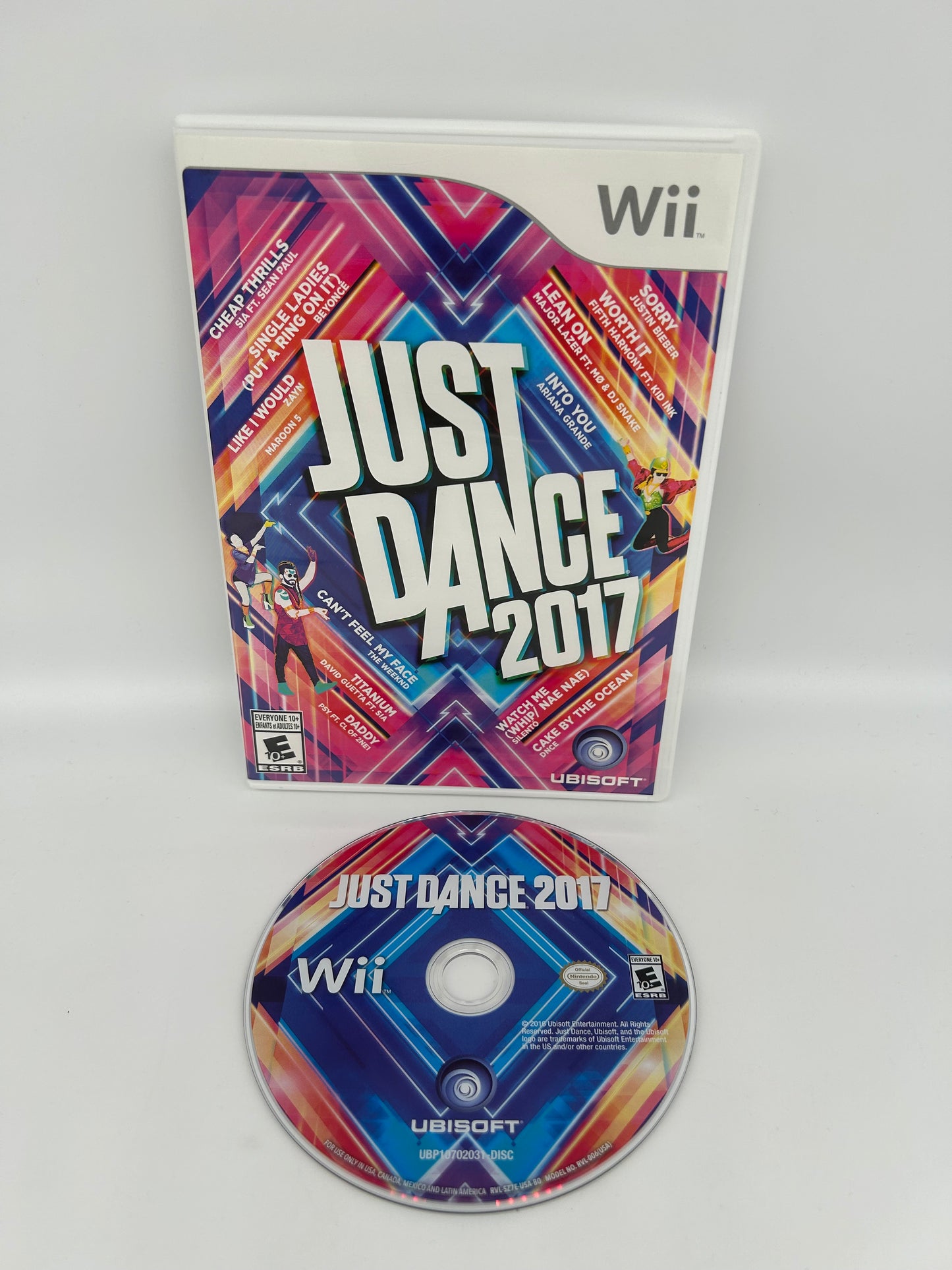 PiXEL-RETRO.COM : NINTENDO WII COMPLET CIB BOX MANUAL GAME NTSC JUST DANCE 2017