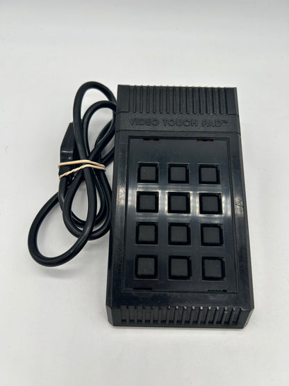 PiXEL-RETRO.COM : ATARI 2600 JOYSTICK CONTROLLER NTSC VIDEO TOUCH PAD