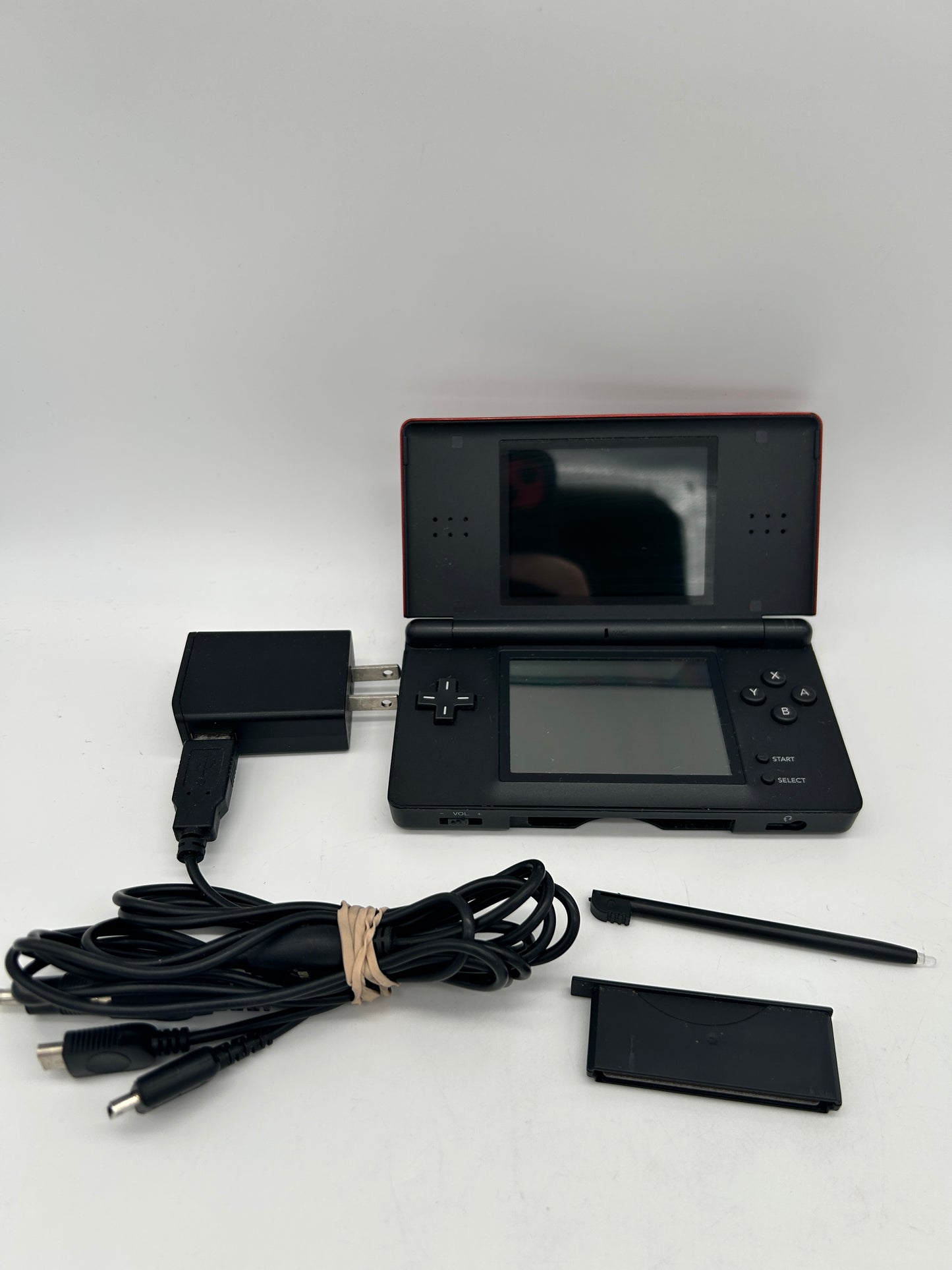 PiXEL-RETRO.COM : NINTENDO DS LITE ORIGINAL VERSION NTSC RED CRIMSON AND BLACK USG-001