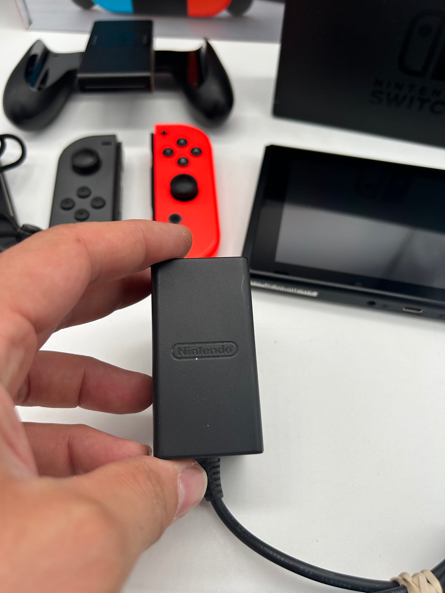 NiNTENDO SWiTCH CONSOLE | MODEL HAC-001 | V1 VERSiON 1