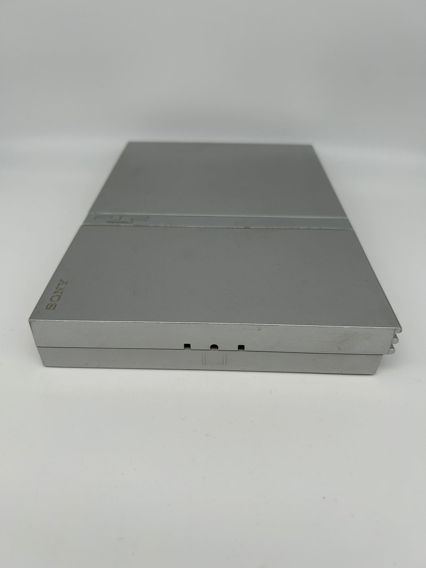 SONY PLAYSTATiON 2 [PS2] CONSOLE | ORiGiNALE SLIM SILVER (PLATiNUM SLiM VERSiON) | SCPH-79001