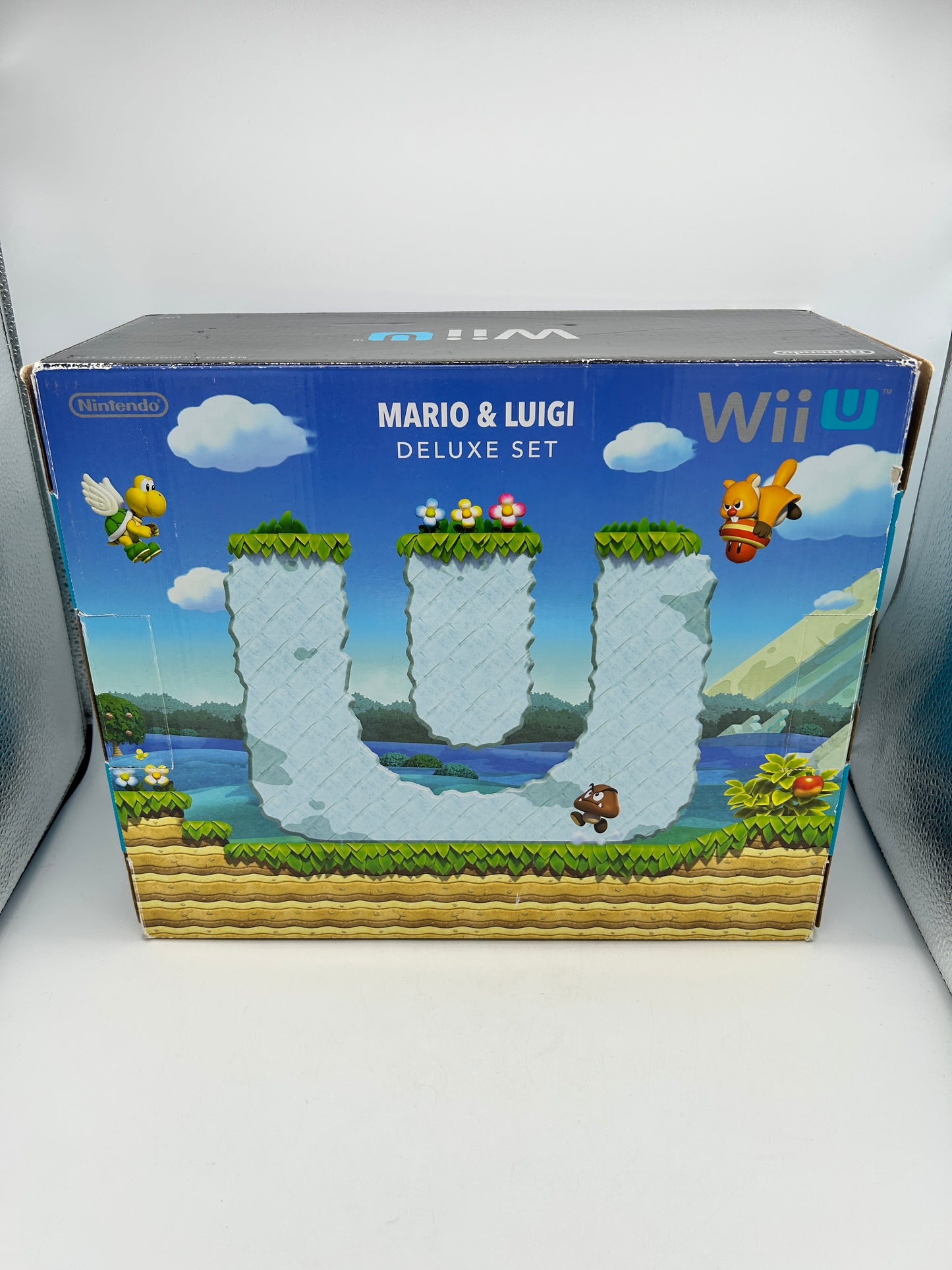 NiNTENDO Wii U CONSOLE | MODEL DELUXE MARiO & LUiGi EDiTiON WUP-101 (02)
