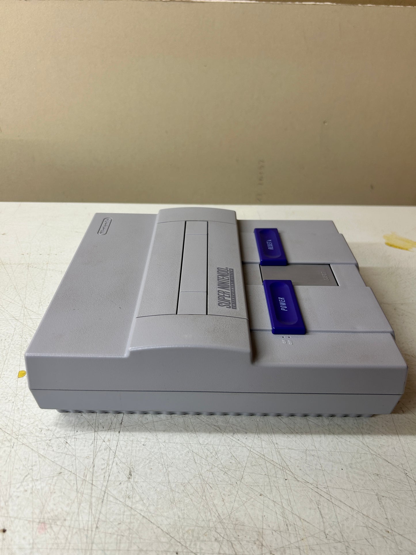 SUPER NiNTENDO [SNES] CONSOLE | MODEL SUPER NES CONTROL DECK MARiO WORLD SET SNS-001