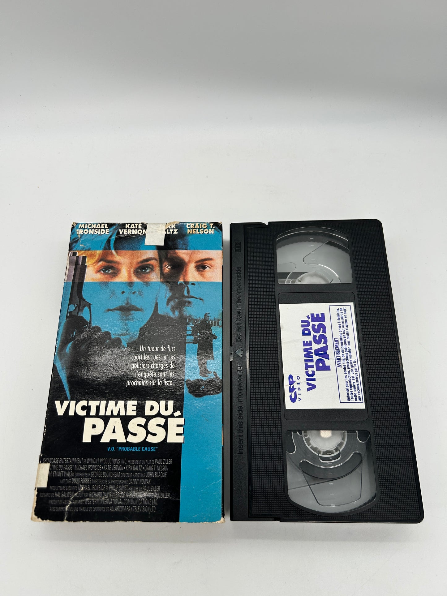 FiLM VHS FRANÇAiS | ViCTiME DU PASSÉ [V.O. PROBABLE CAUSE]