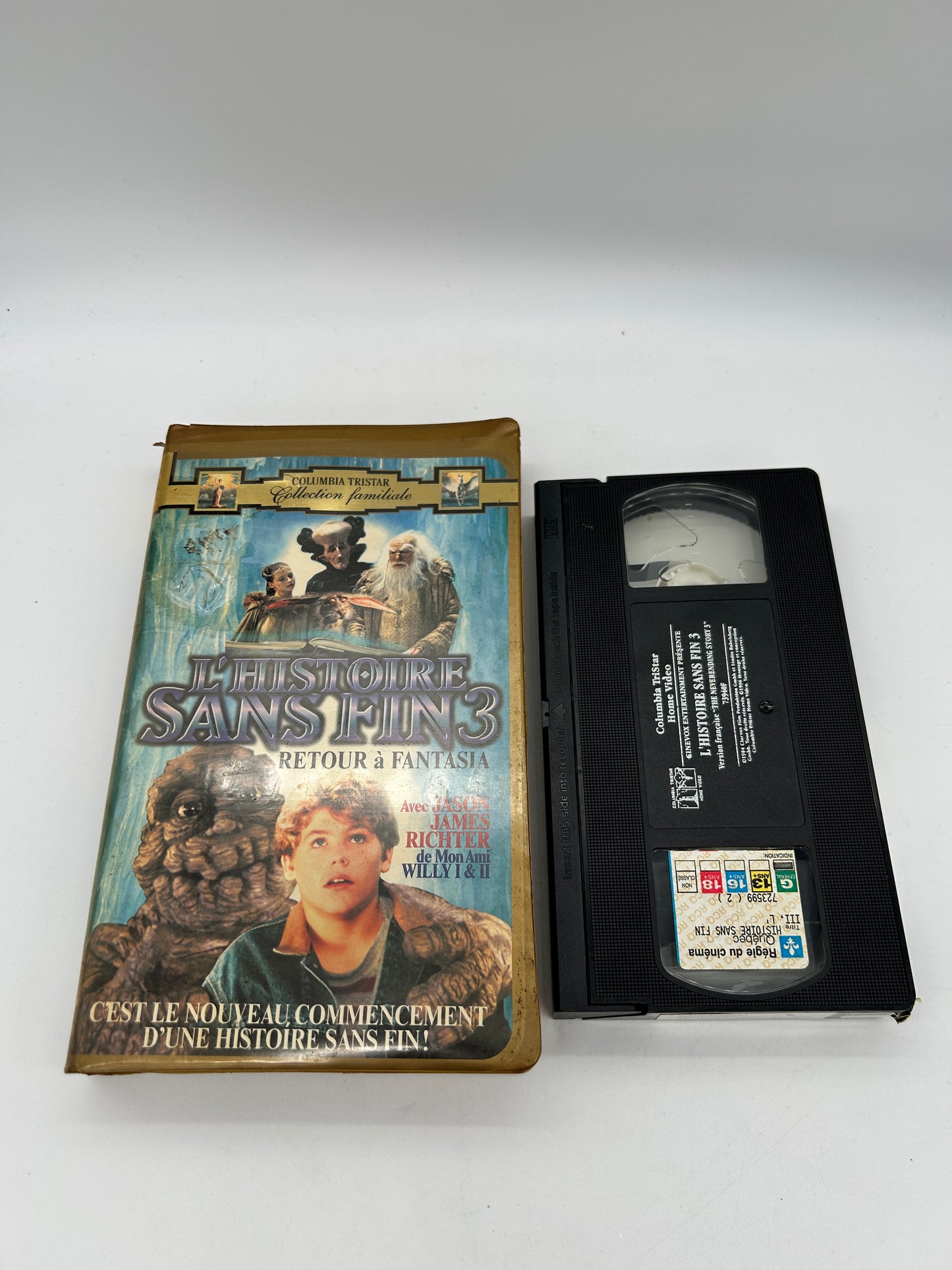 FiLM VHS FRANCAiS | L'HiSTOiRE SANS FiN 3 RETOUR À FANTASiA [V.O. THE NEVERENDiNG STORY 3]