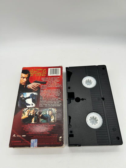 FRENCH VHS FILM | SUBMERGED