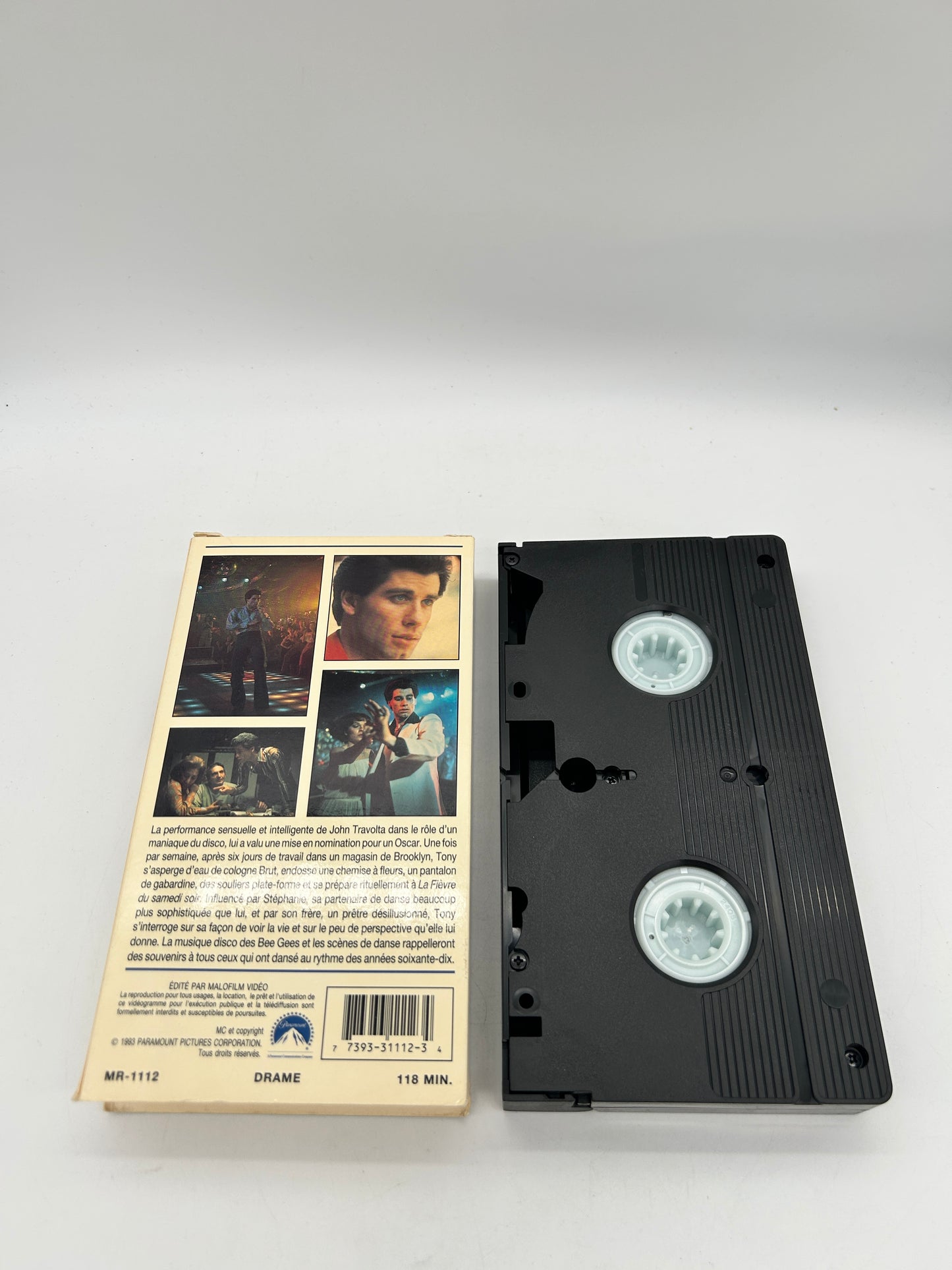 FiLM VHS FRANCAiS | LA FiÈVRE DU SAMEDi SOiR [SATURDAY NiGHT FEVER]