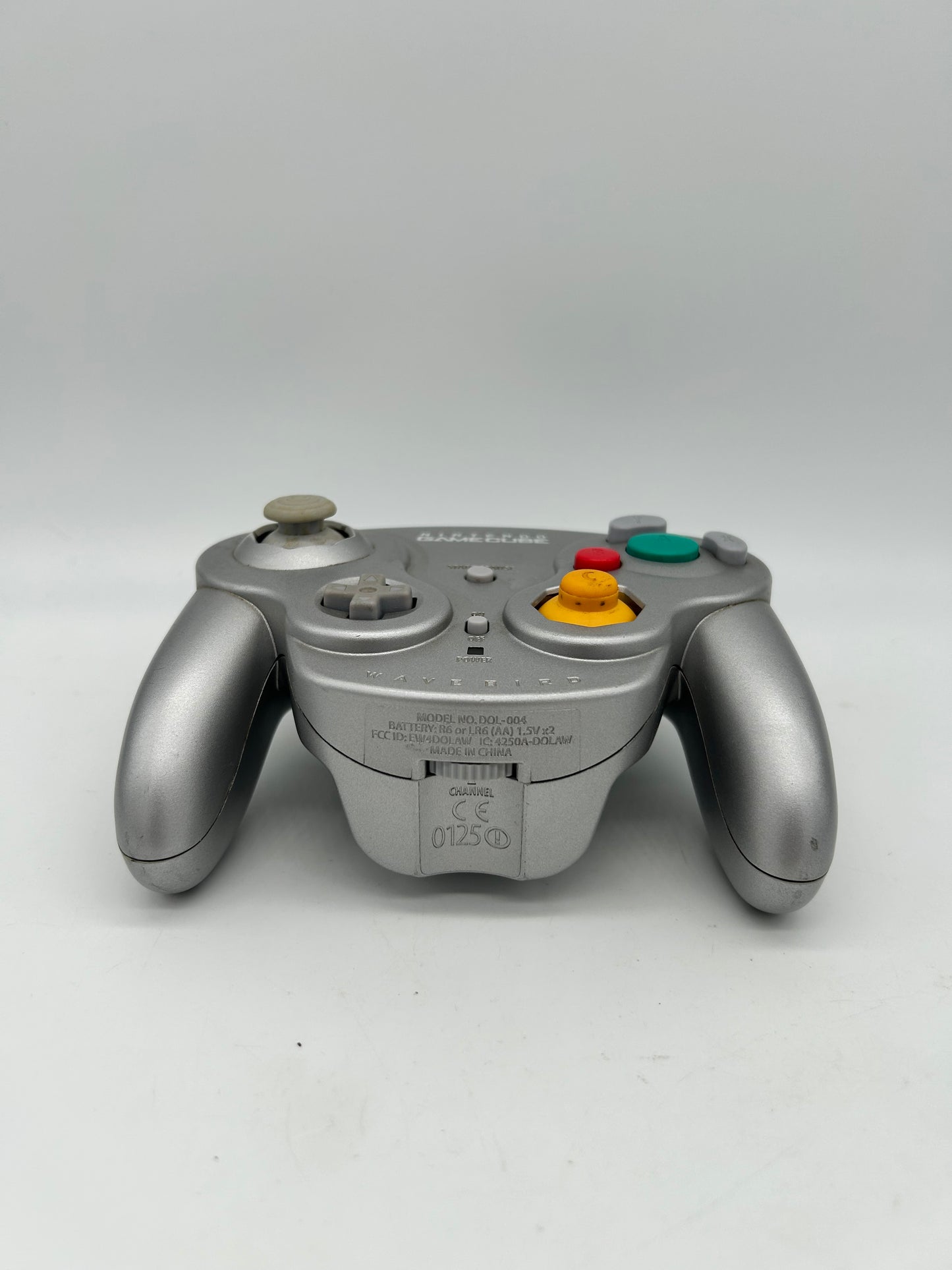 NiNTENDO GAMECUBE [NGC] CONTROLLER | PLATINUM MODEL SILVER WAVEBiRD WiRELESS DOL-004