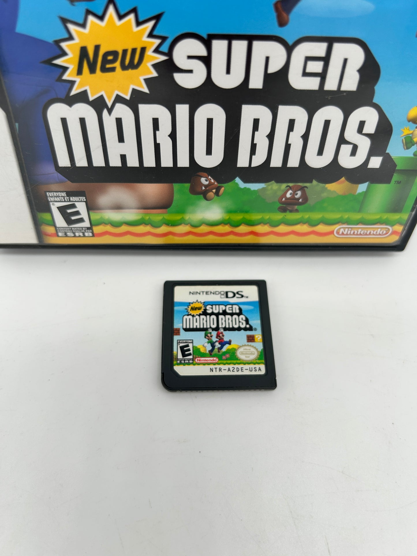NiNTENDO DS | NEW SUPER MARiO BROS