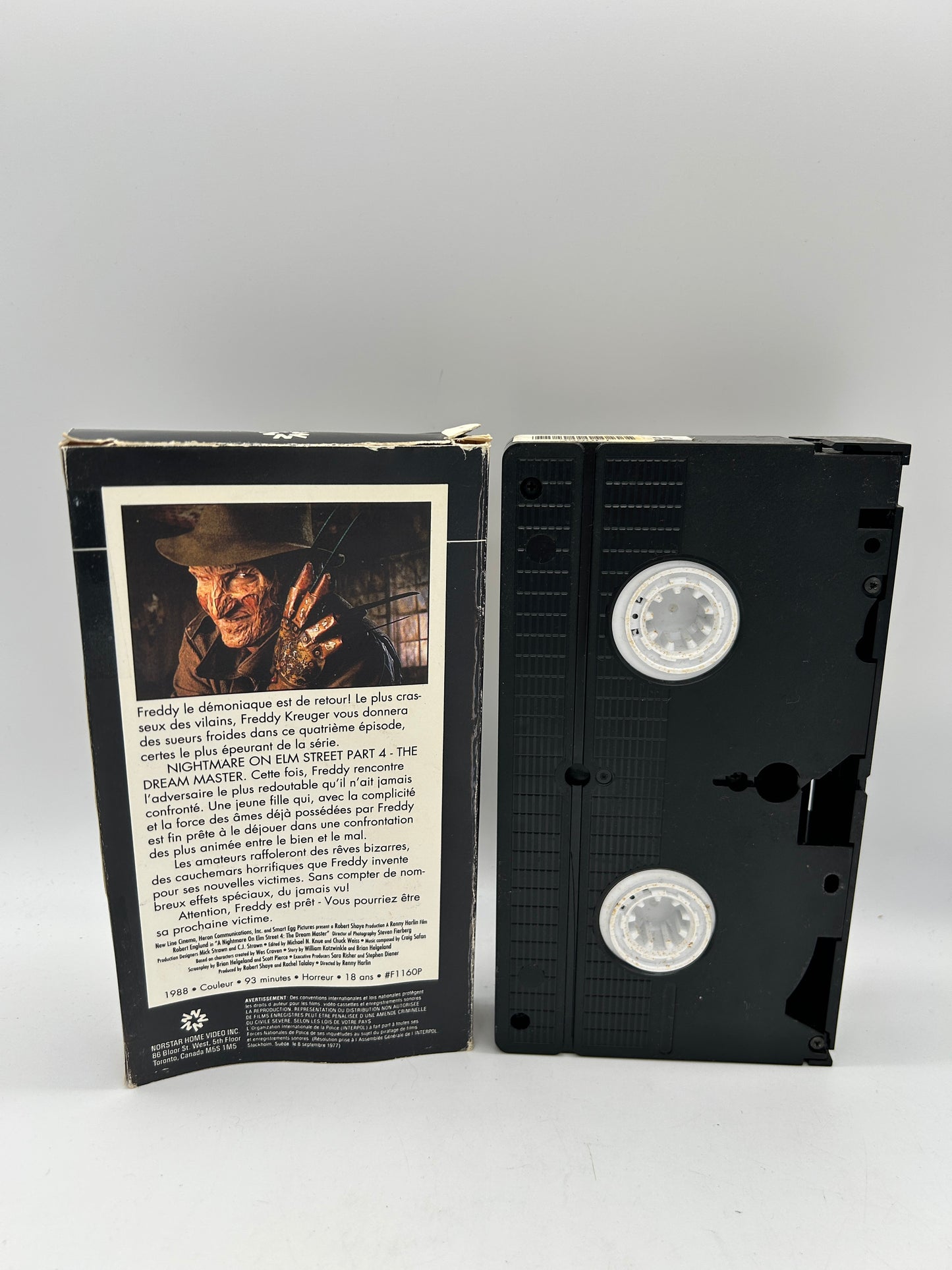 FiLM VHS FRANCAiS | LES GRiFFES DE LA NUiT FREDDY 4 [A NiGHTMARE ON ELM STREET 4]