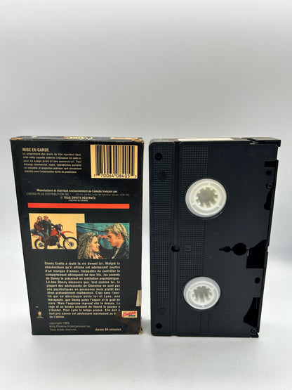 FiLM VHS FRANCAiS | AU BORD DE L'ABiME