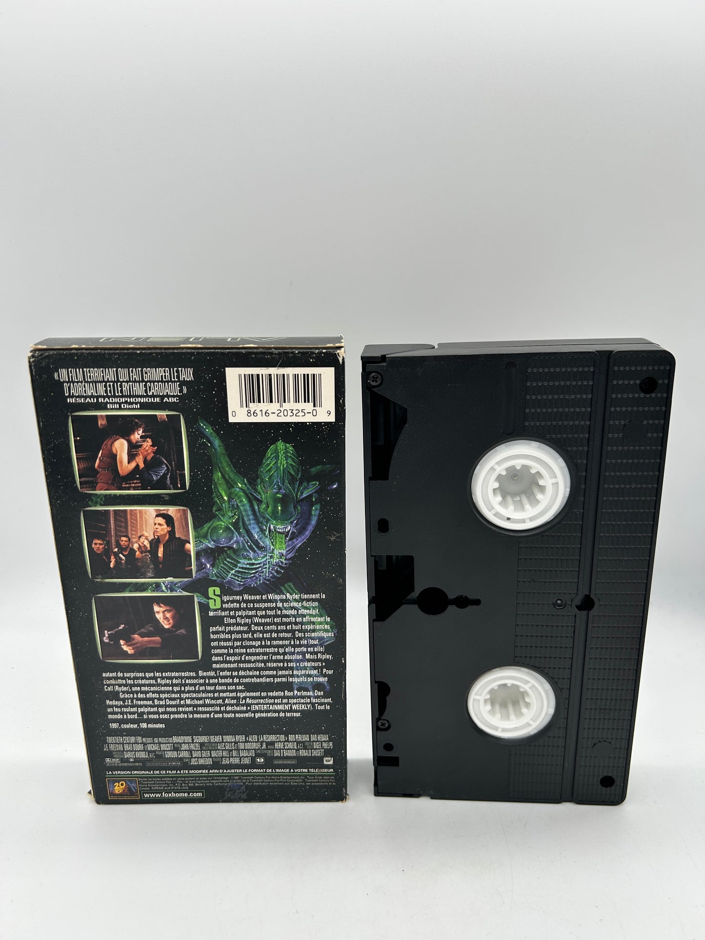 FiLM VHS FRANCAiS | ALiEN LA RESURRECTiON