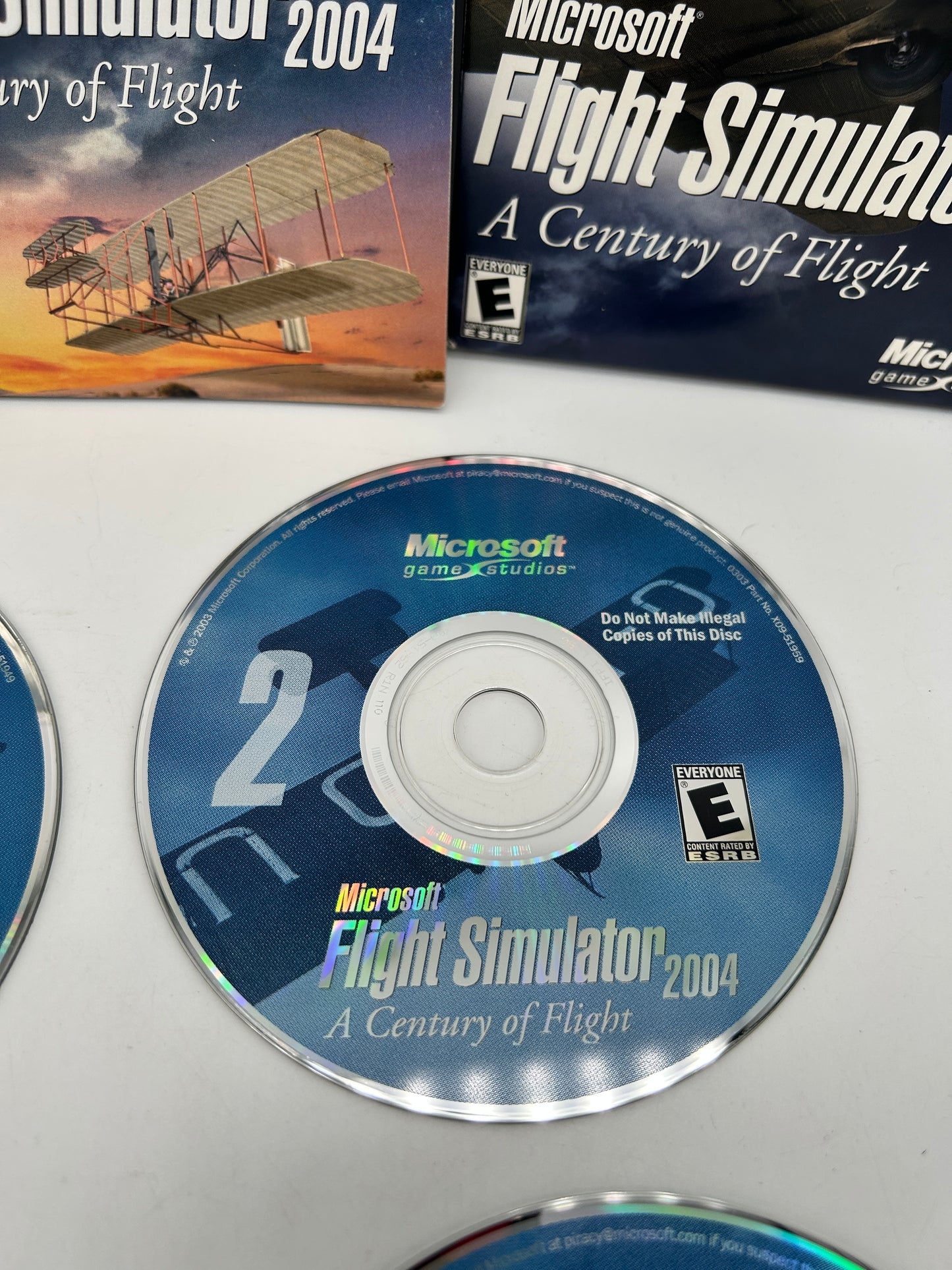 PC COMPUTER | MiCROSOFT FLiGHT SiMULATOR 2004 A CENTURY OF FLiGHT | TIN BOX EDiTiON