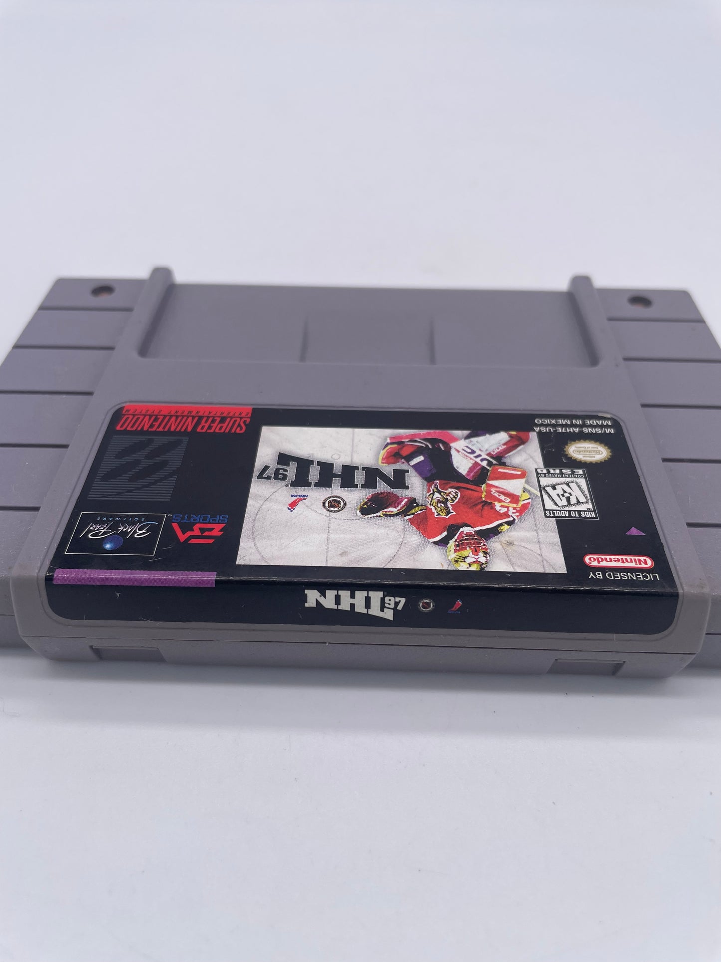 SUPER NiNTENDO [SNES] | NHL 97