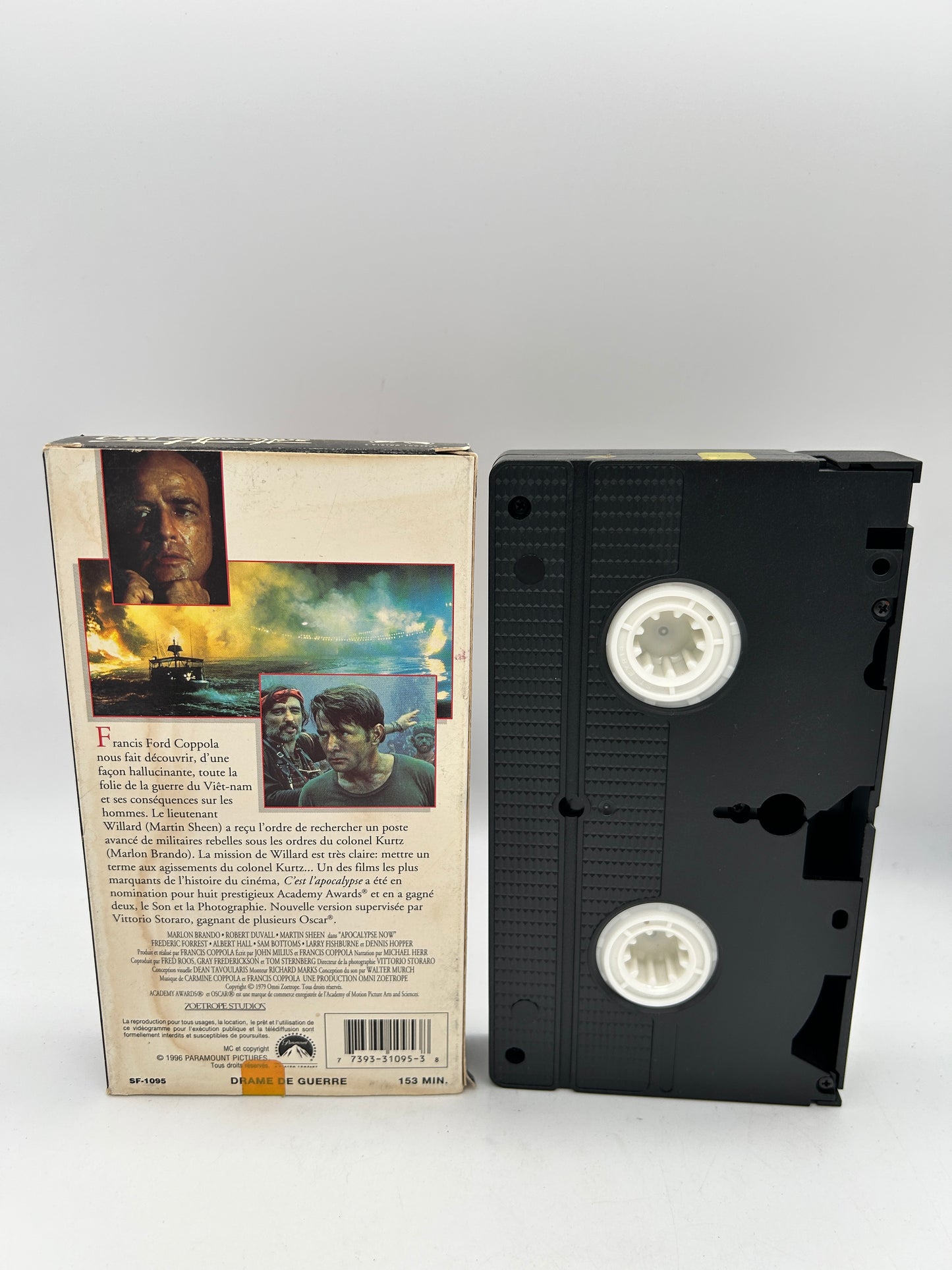 FiLM VHS FRANCAiS | C'EST L'APOCALYPSE [APOCALYPSE NOW]