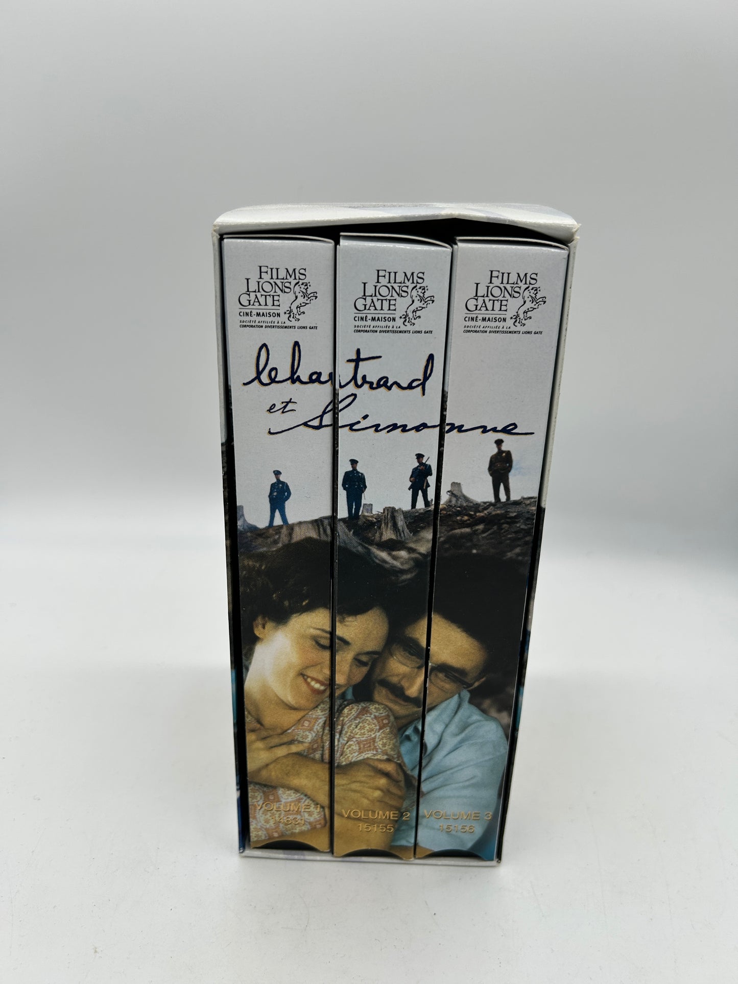 SERiE VHS FRANCAiS | CHARTRAND ET SiMONNE