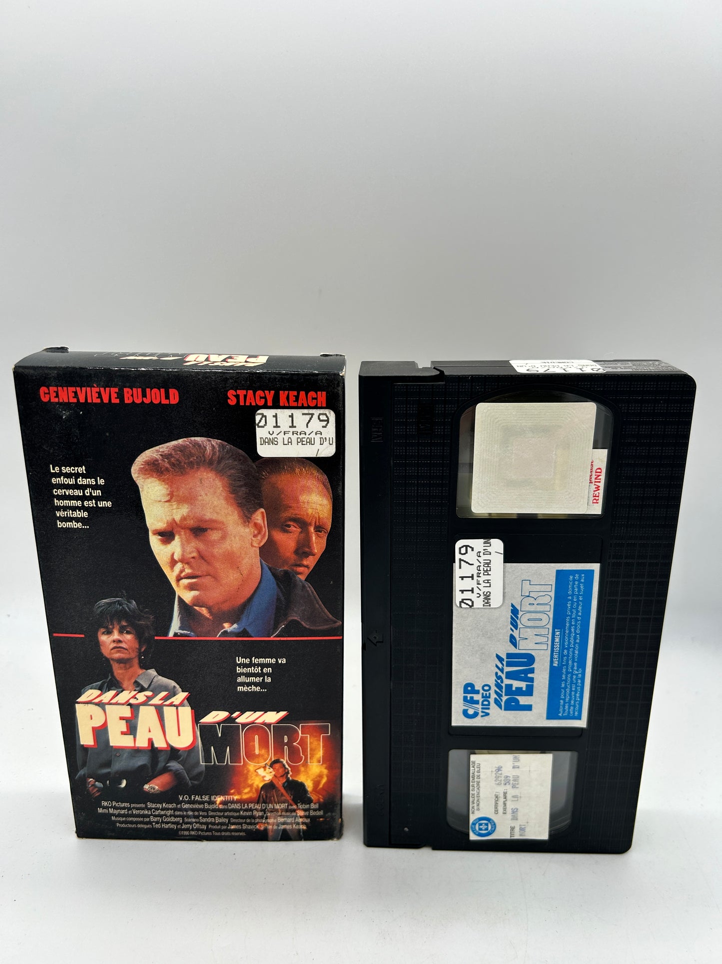 FiLM VHS FRANCAiS | DANS LA PEAU D'UN MORT