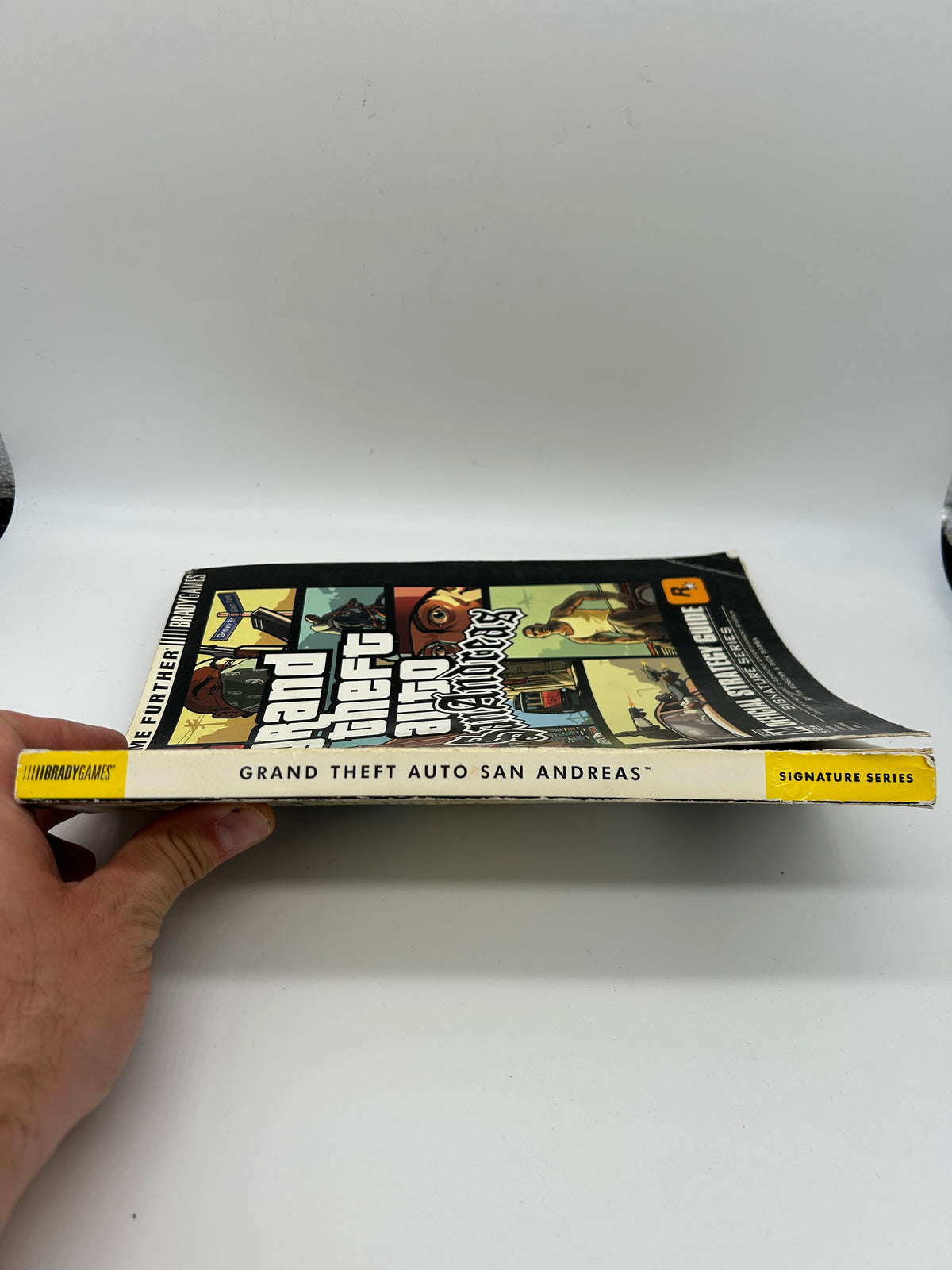 GRAND THEFT AUTO SAN ANDREAS STRATEGY GUiDE BRADYGAMES