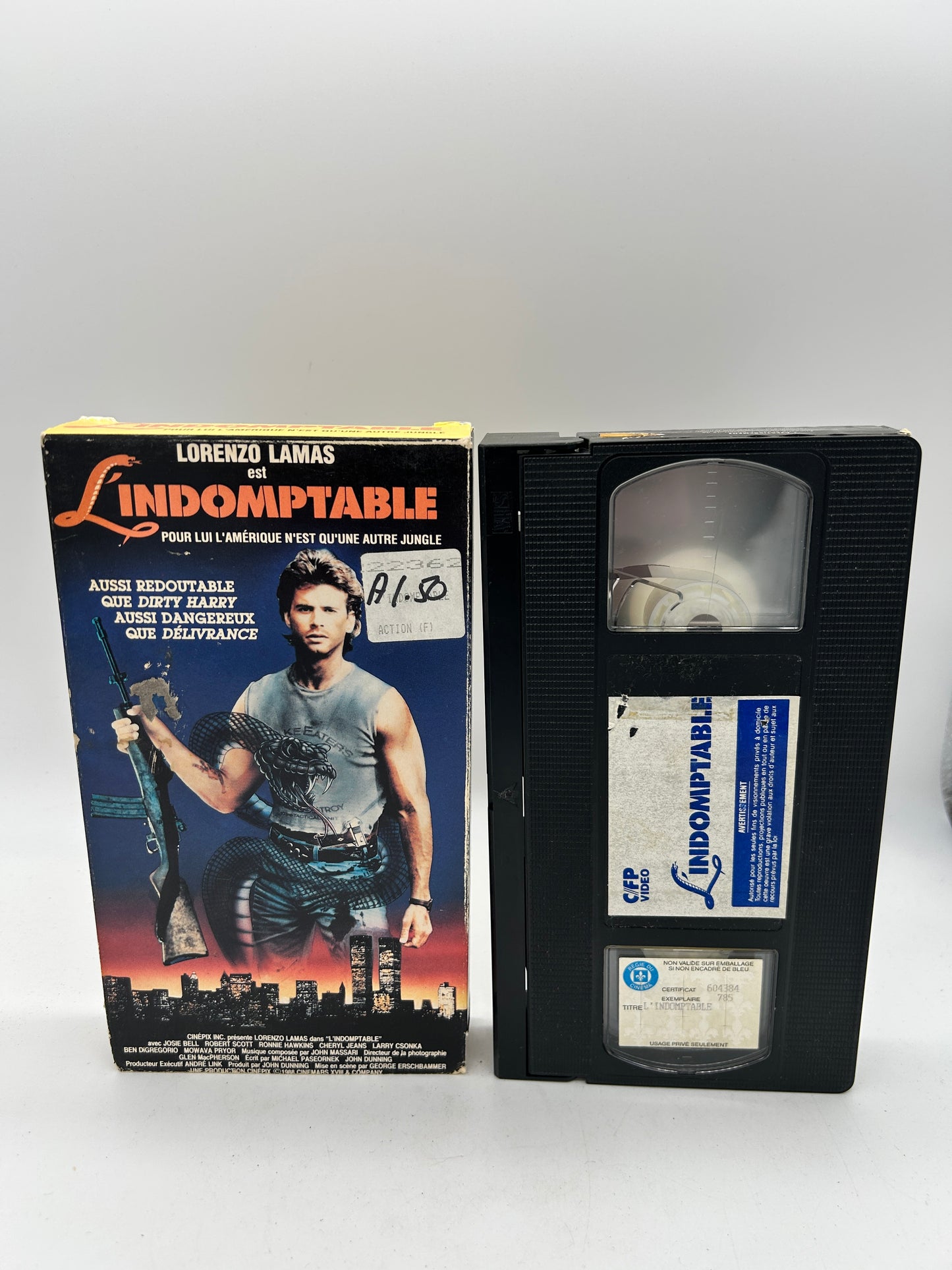 FiLM VHS FRANCAiS | iNDOMPTABLE