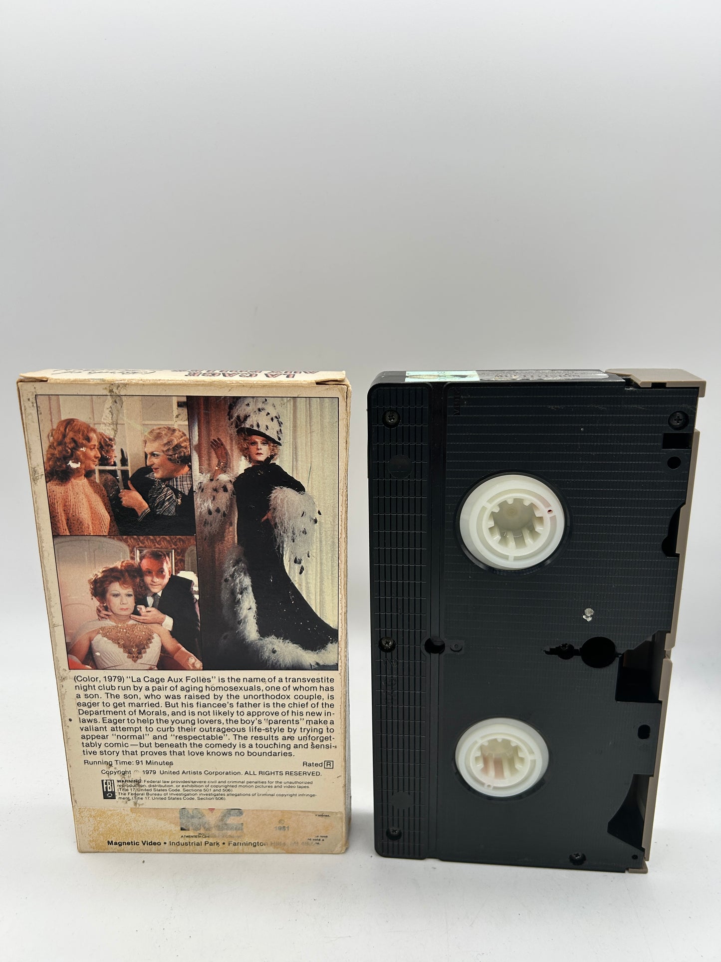 FiLM VHS FRANCAiS | LA CAGE AUX FOLLES [BiRDS OF A FEATHER]
