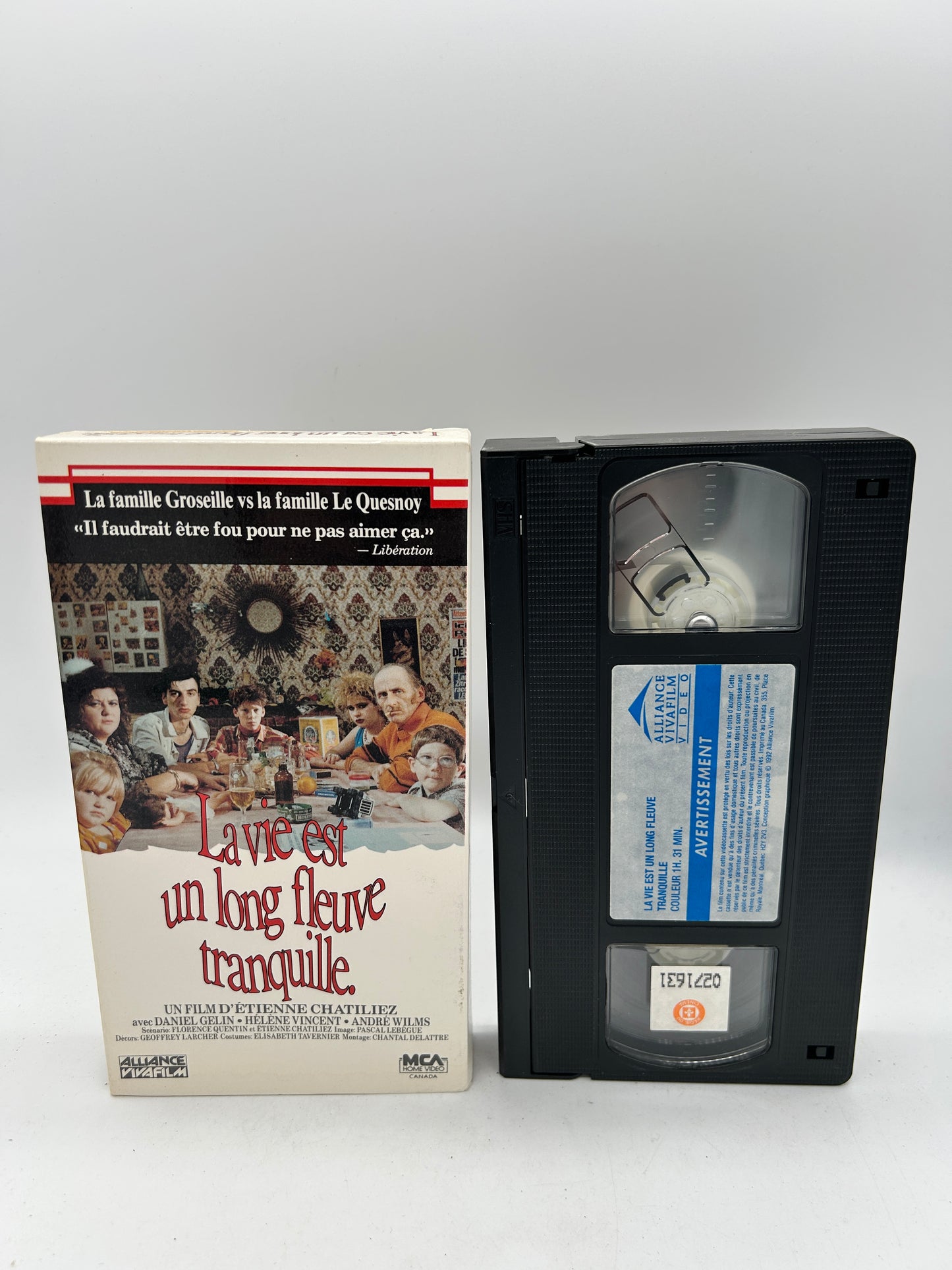 FiLM VHS FRANCAiS | LA ViE EST UN LONG FLEUVE TRANQUiLLE