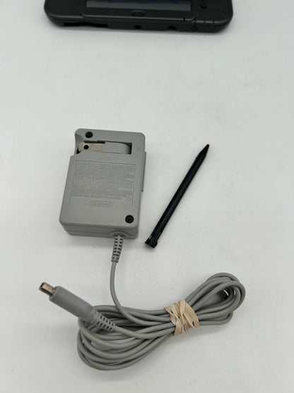 NiNTENDO 3DS NEW XL CONSOLE MODEL NOiR | RED-001