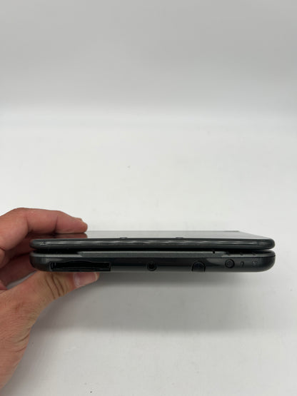 NiNTENDO 3DS NEW XL CONSOLE MODEL NOiR | RED-001