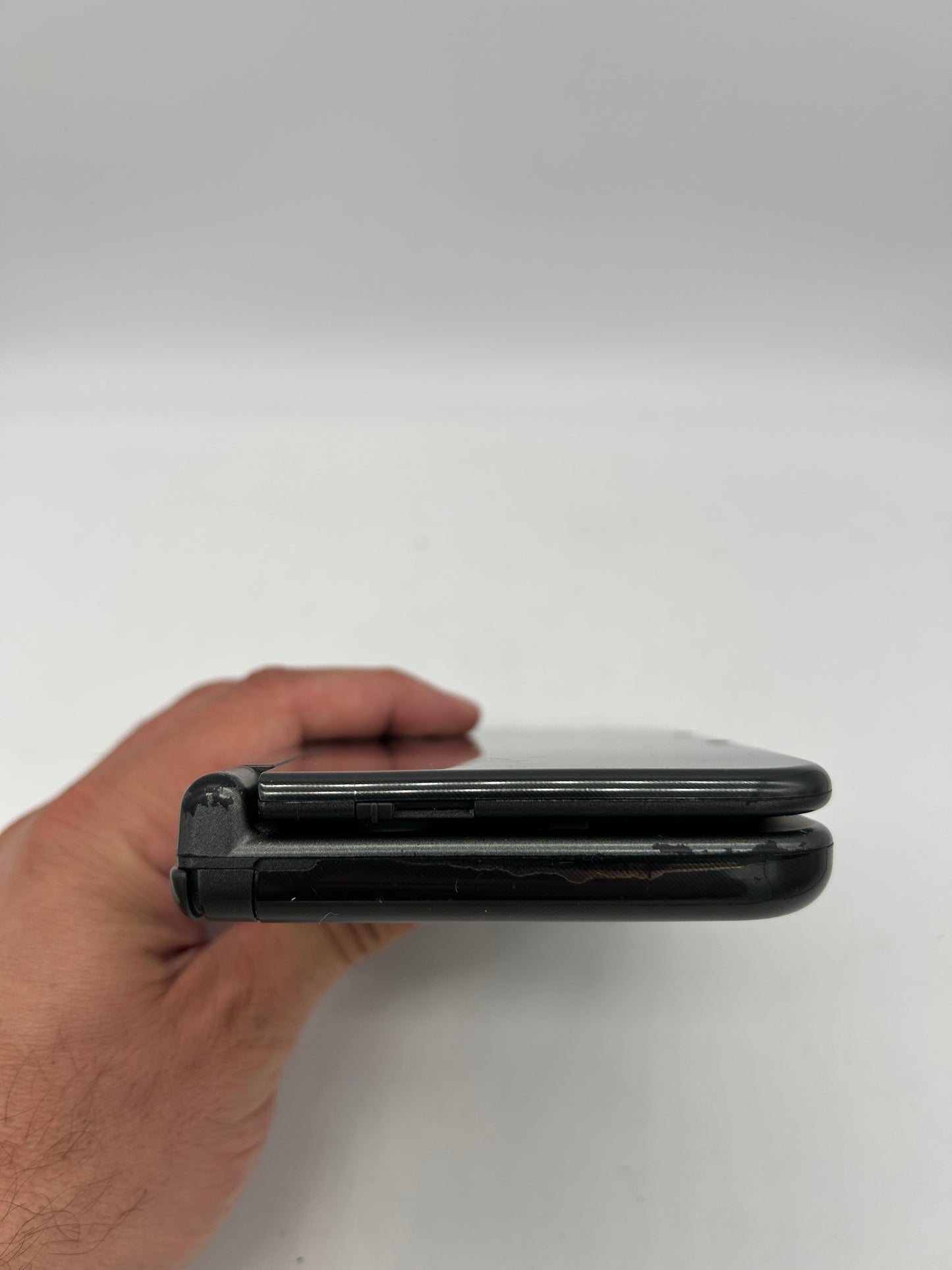 NiNTENDO 3DS NEW XL CONSOLE MODEL NOiR | RED-001