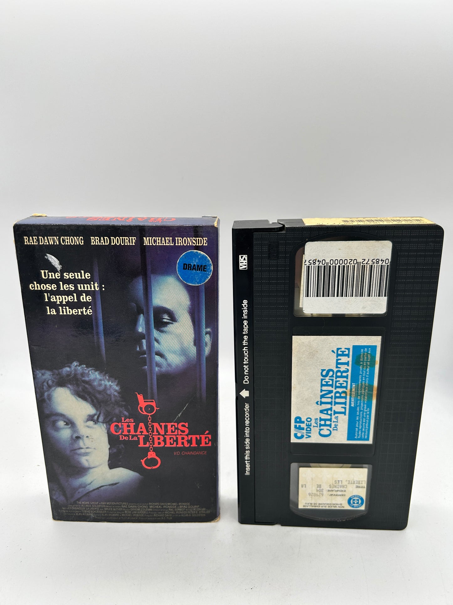 FiLM VHS FRANCAiS | LES CHAiNES DE LA LiBERTE [CHAiNDANCE]
