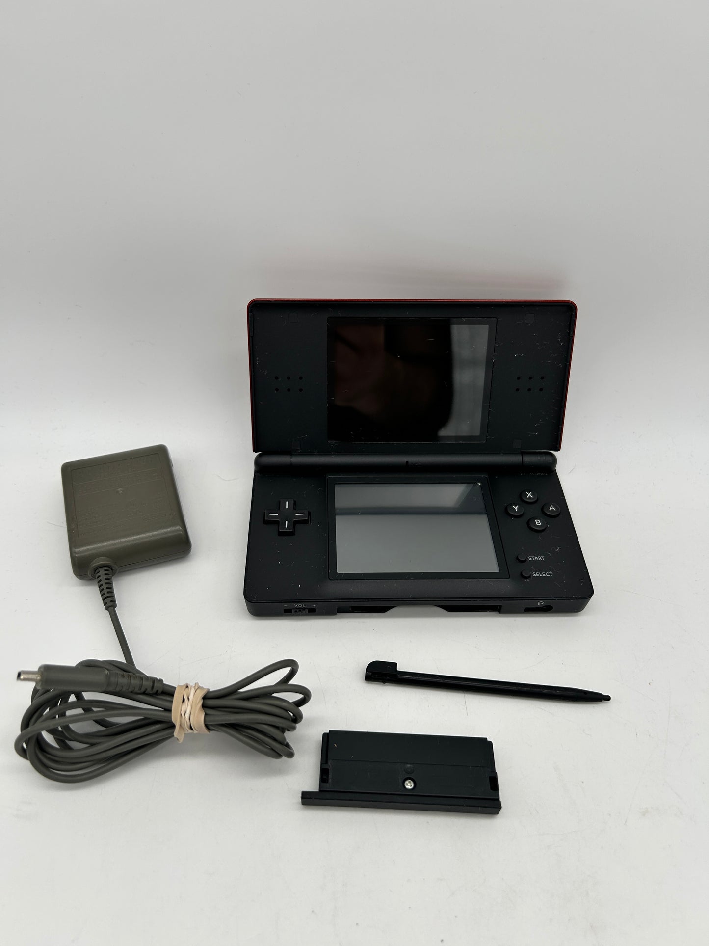 PiXEL-RETRO.COM : NINTENDO DS LITE ORIGINAL VERSION NTSC RED CRIMSON AND BLACK USG-001