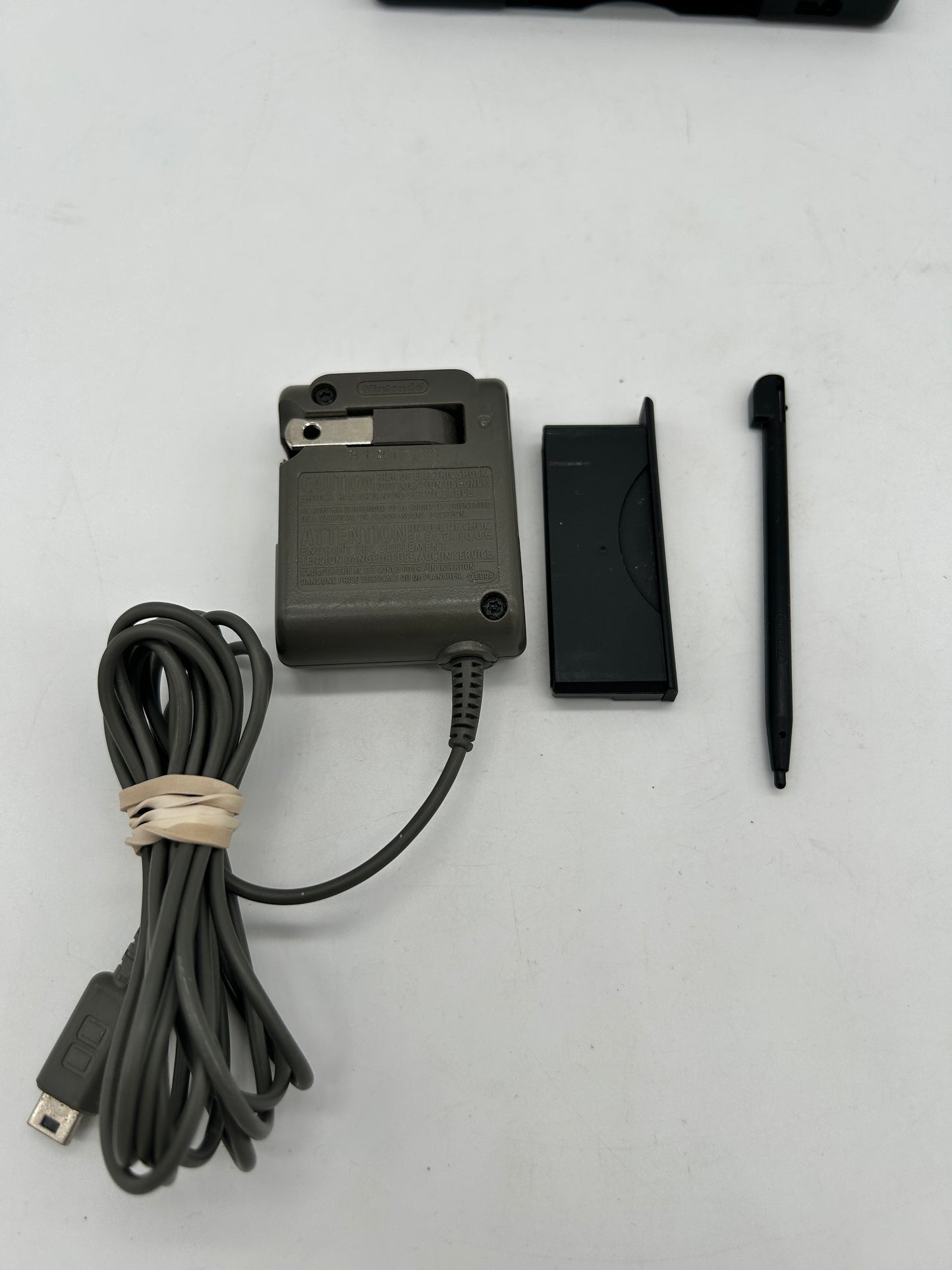 NINTENDO DS LiTE CONSOLE | METALLIC RED MODEL USG-001