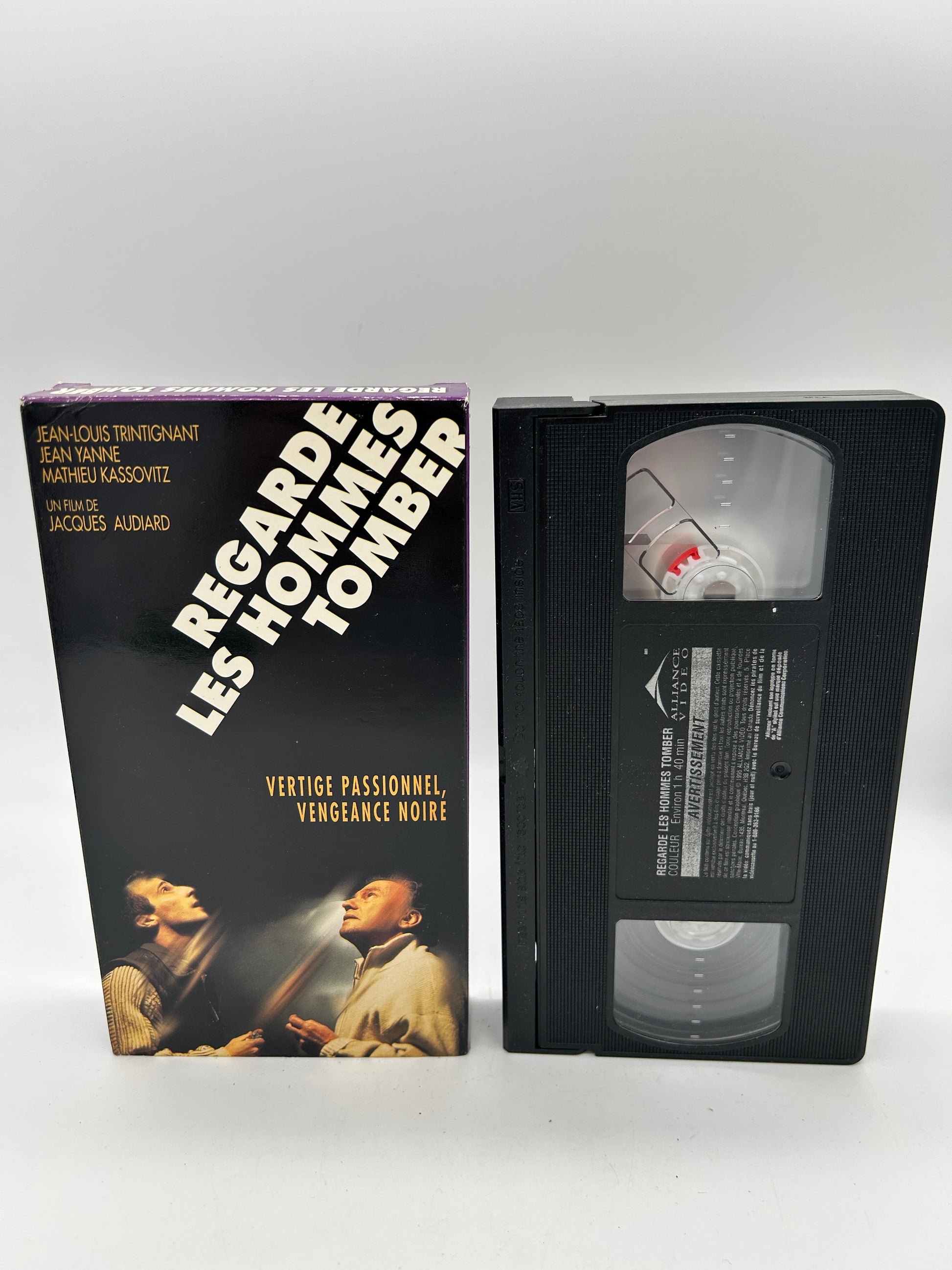 FiLM VHS FRANCAiS | REGARDE LES HOMMES TOMBER