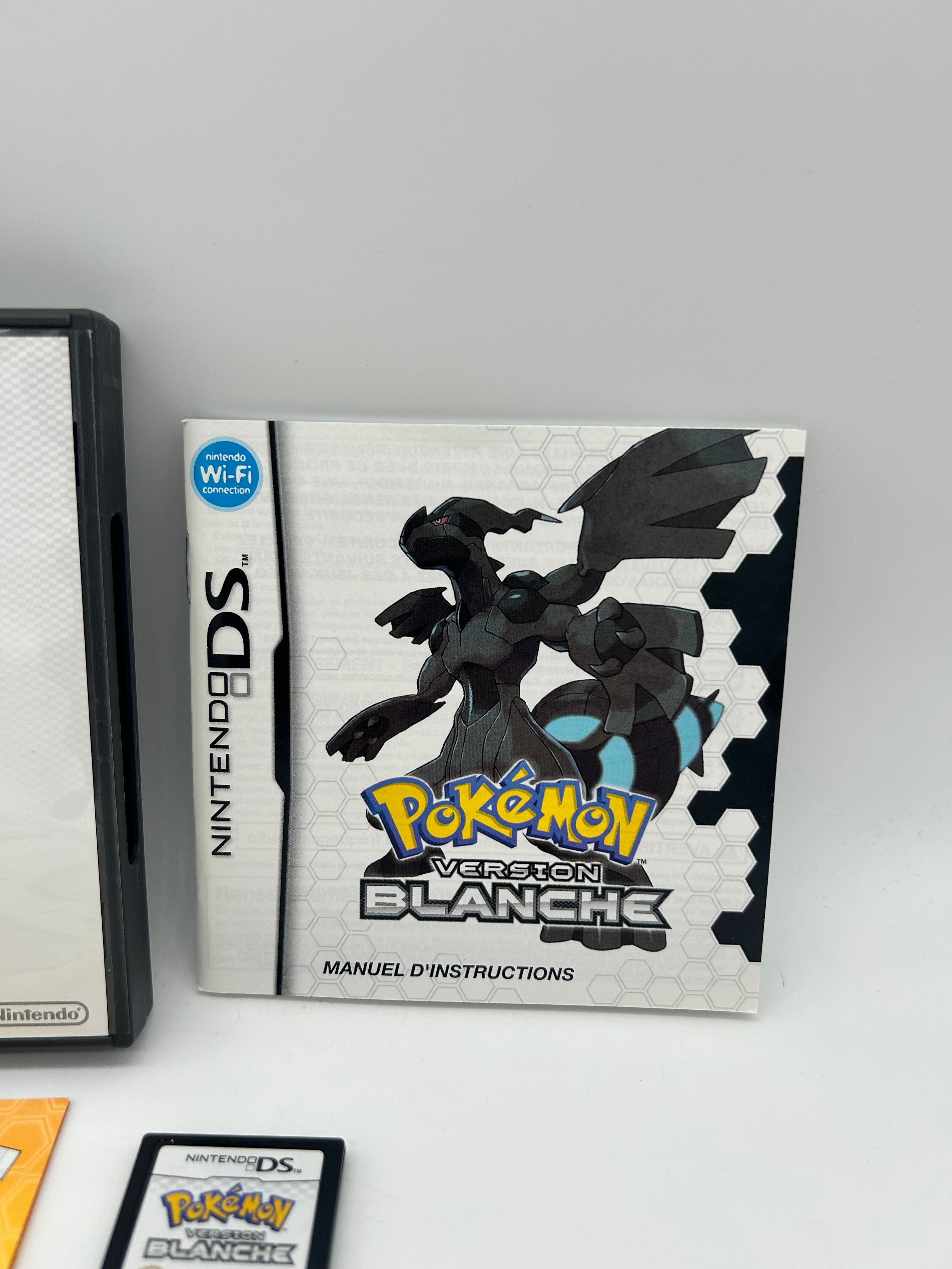 Pokemon outlet White Version for Nintendo DS