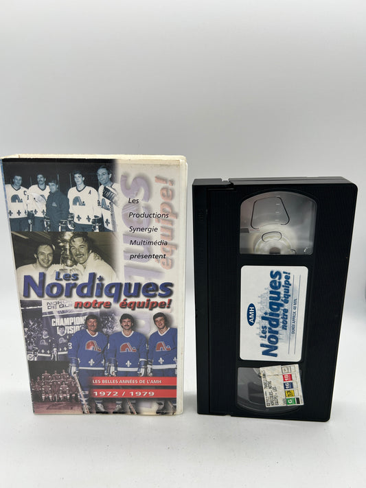 FiLM VHS FRANCAiS | LES NORDiQUES NOTRE EQUiPE LES BELLES ANNEES DE L'AMH 1972/1979