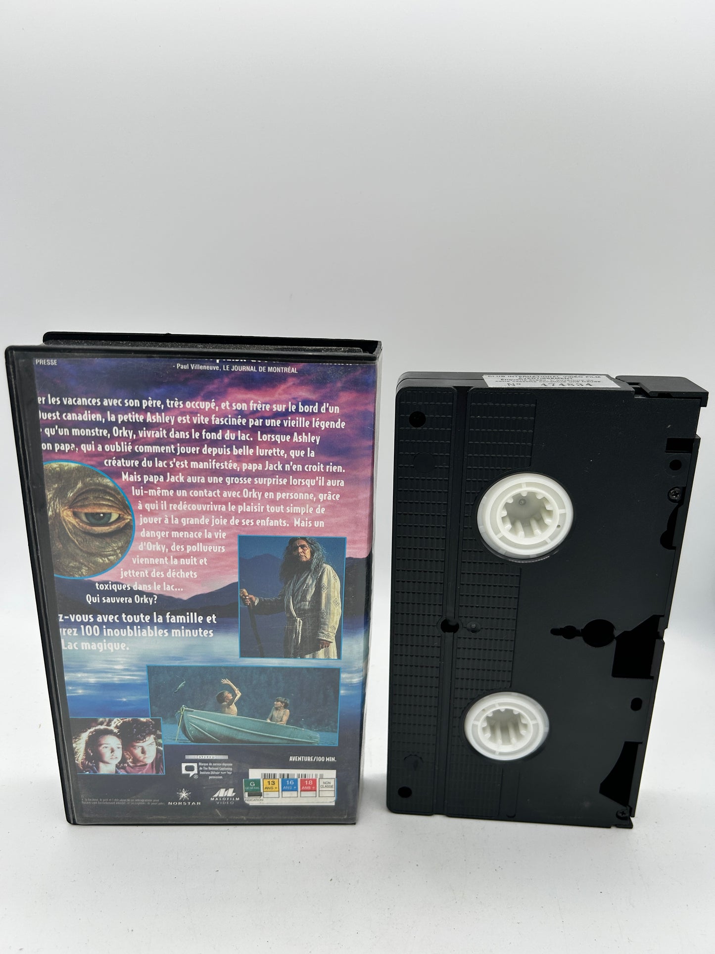FiLM VHS FRANCAiS | LE LAC MAGiQUE