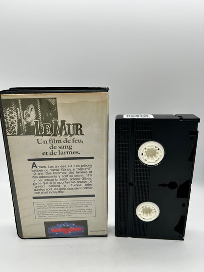 FiLM VHS FRANCAiS | LE MUR CHRONiQUE D'UNE PRiSON