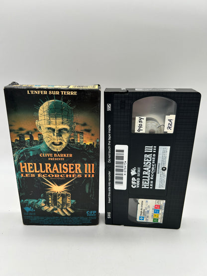 FiLM VHS FRANCAiS | HELLRiSER III LES ECORCHES 