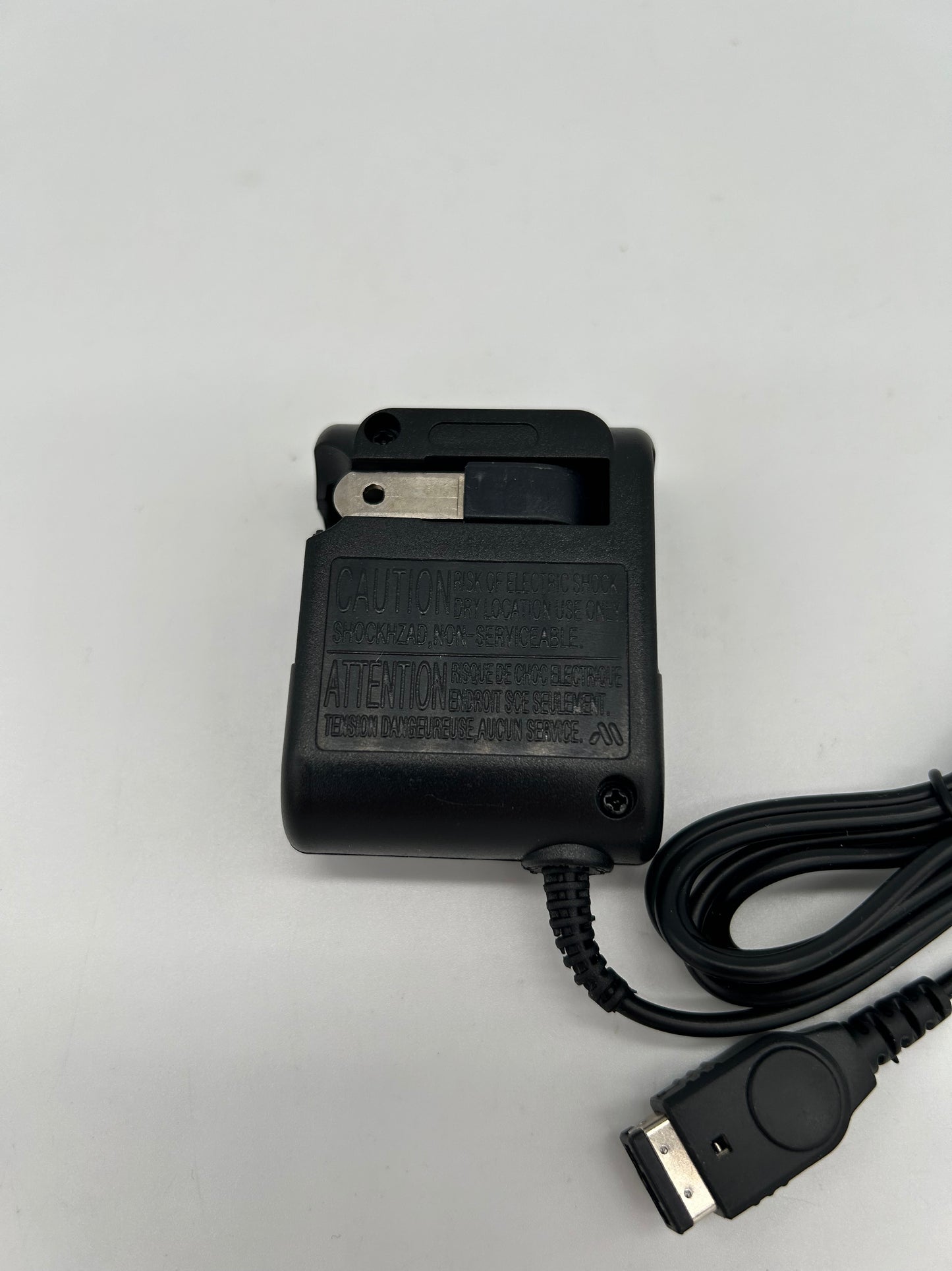 NiNTENDO GAME BOY ADVANCE SP & DS | AC CHARGER ADAPTER POWER SUPPLY | USG-001