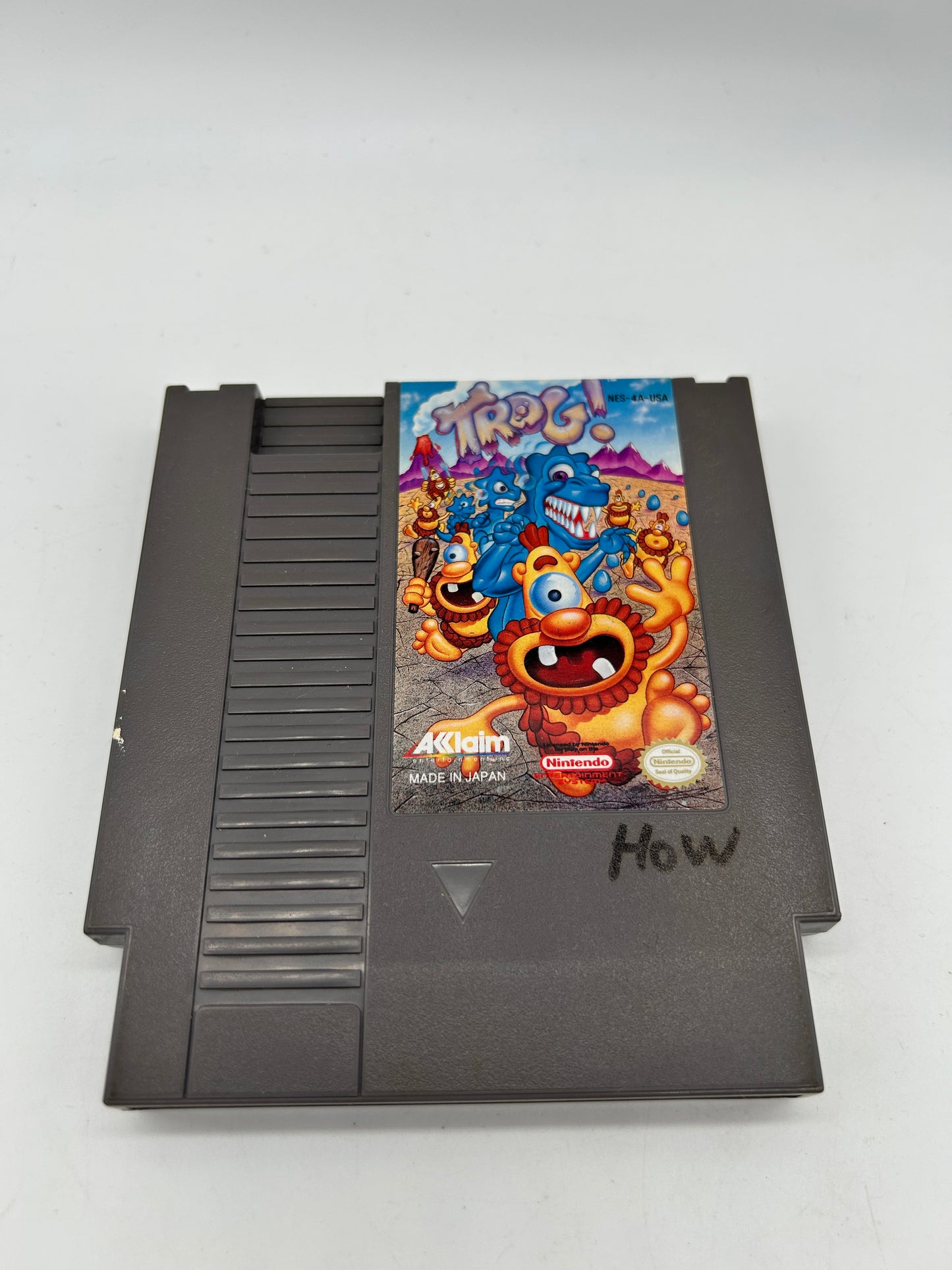 PiXEL-RETRO.COM : NINTENDO ENTERTAiNMENT SYSTEM (NES) TROG! GAME NTSC
