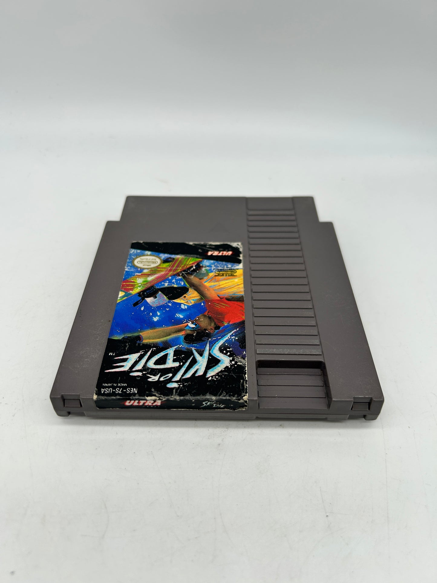 NiNTENDO [NES] ORiGiNAL | SKi OR DiE