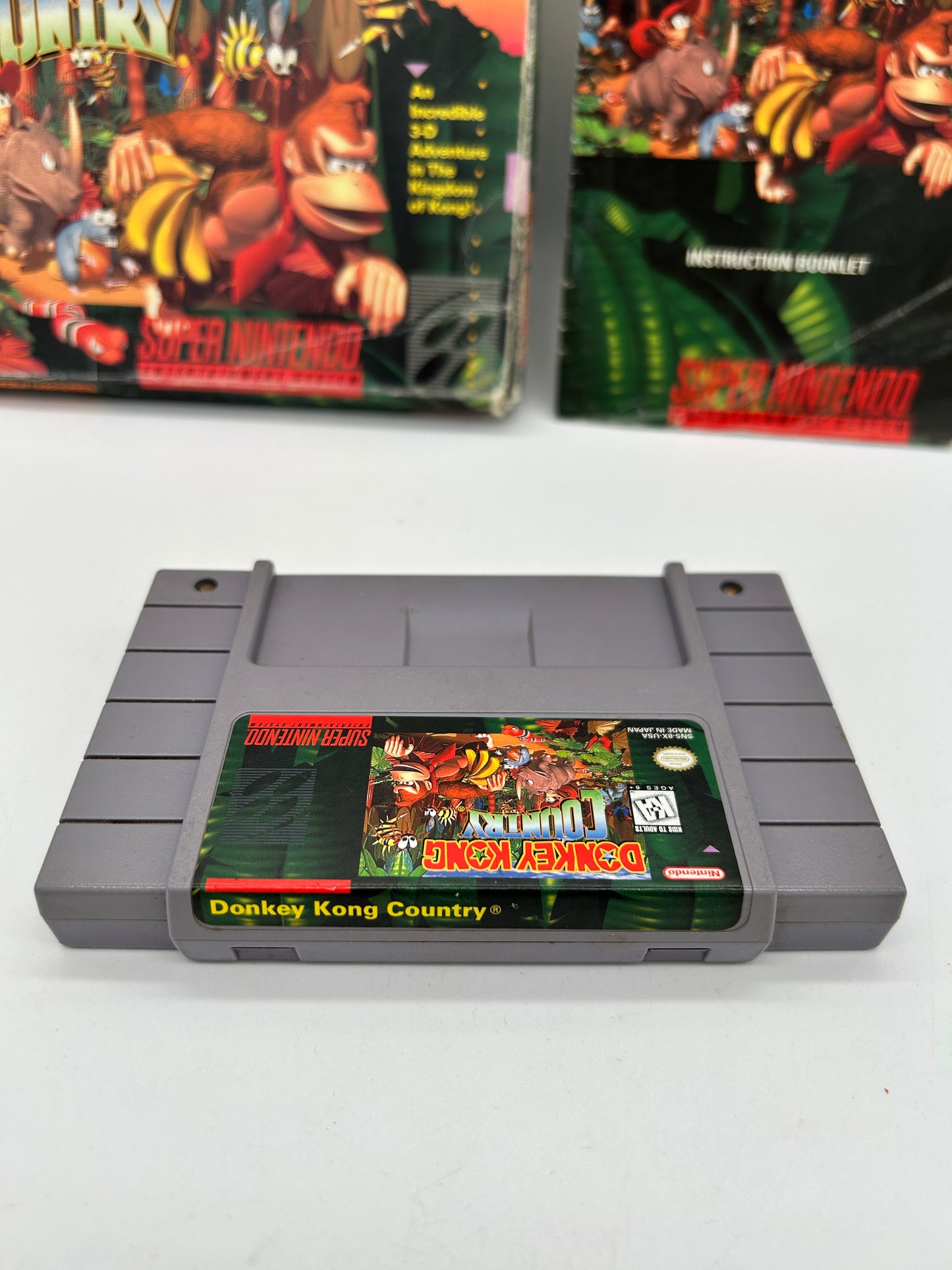 SUPER NiNTENDO [SNES] | DONKEY KONG COUNTRY