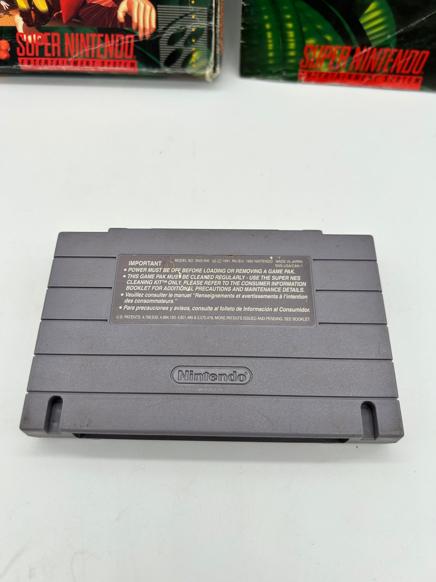 SUPER NiNTENDO [SNES] | DONKEY KONG COUNTRY