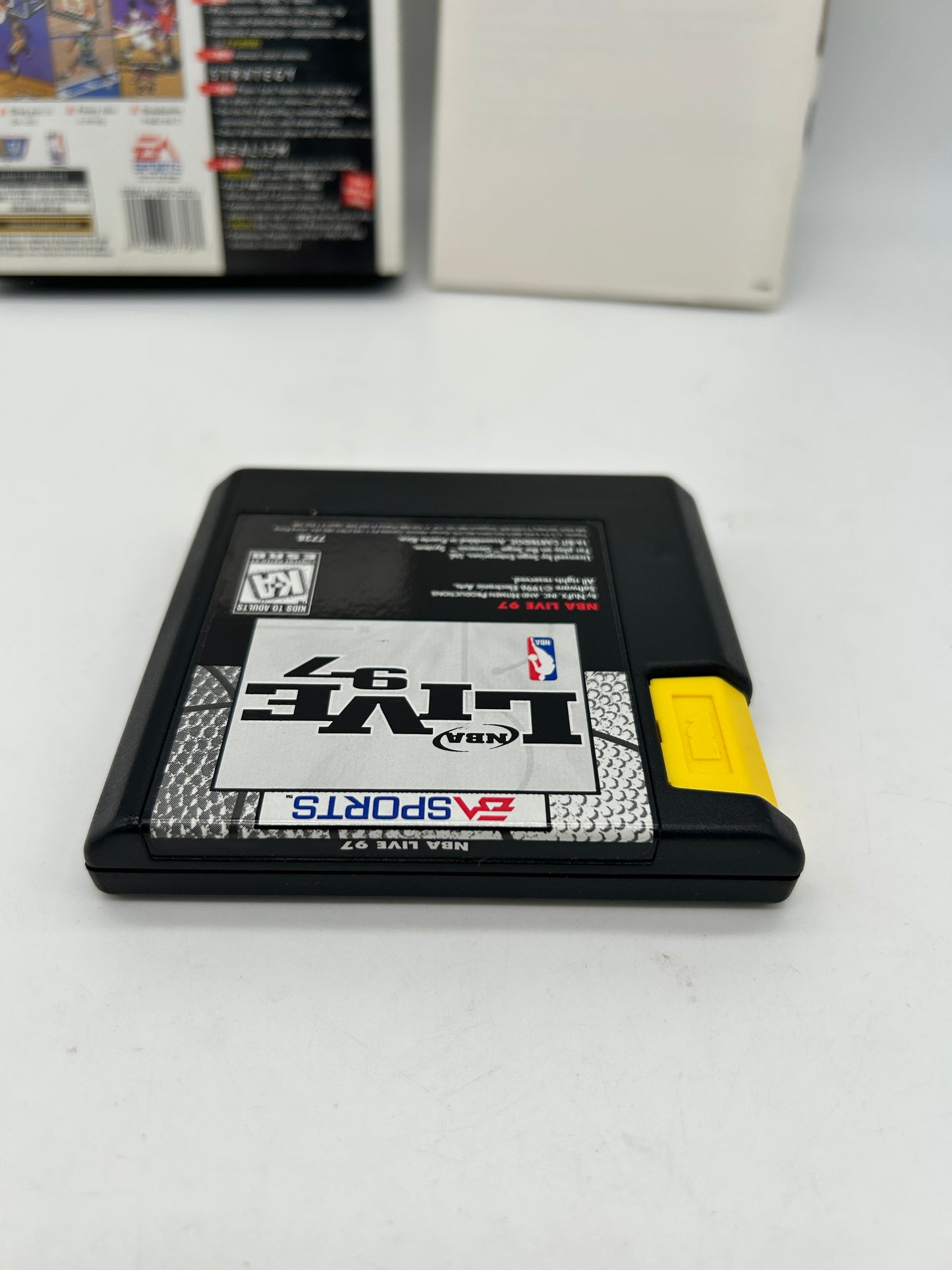 SEGA GENESiS | NBA LiVE 97