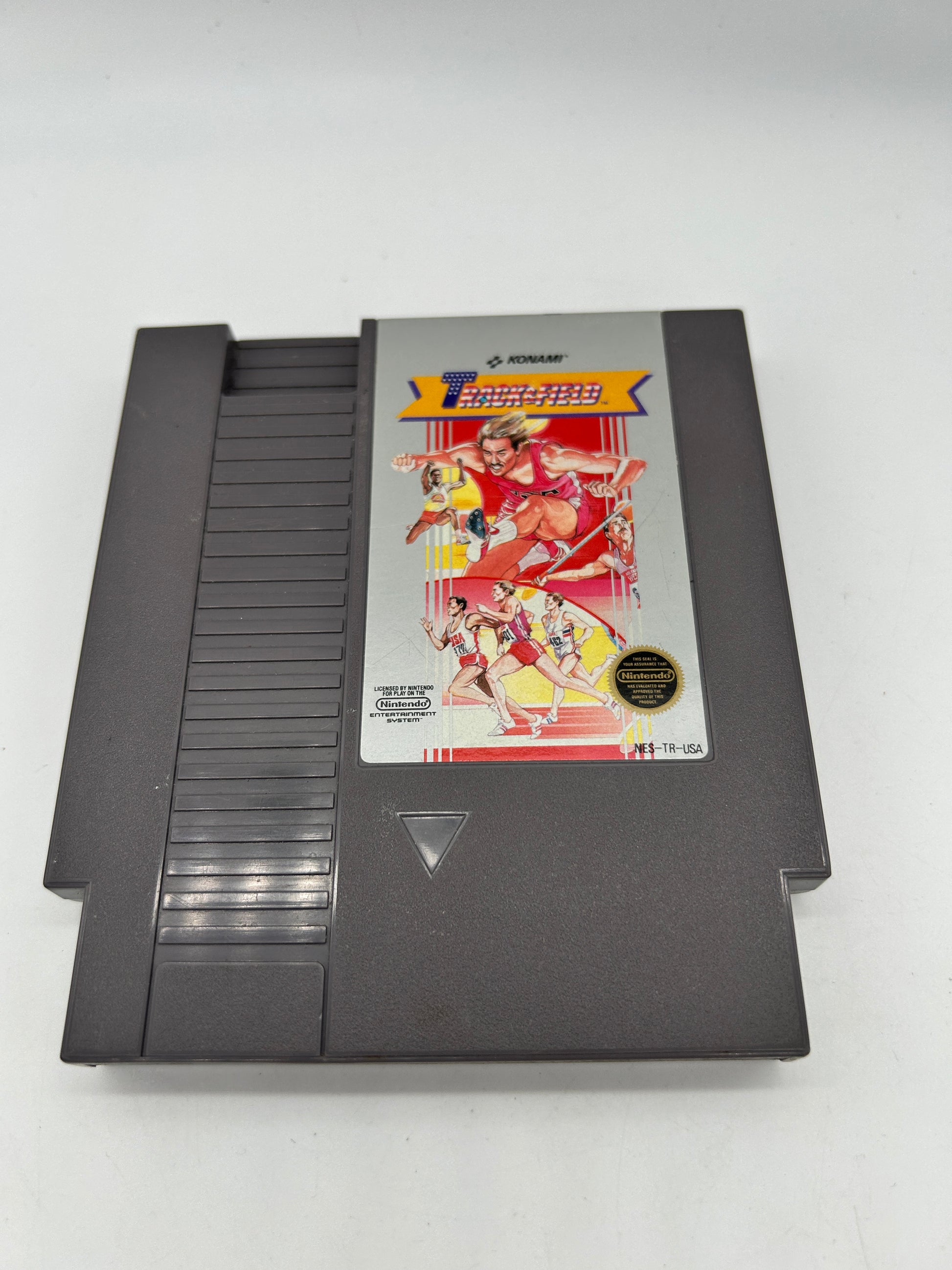 PiXEL-RETRO.COM : NINTENDO ENTERTAiNMENT SYSTEM (NES) GAME NTSC TRACK AND FIELD 5 SCREWS