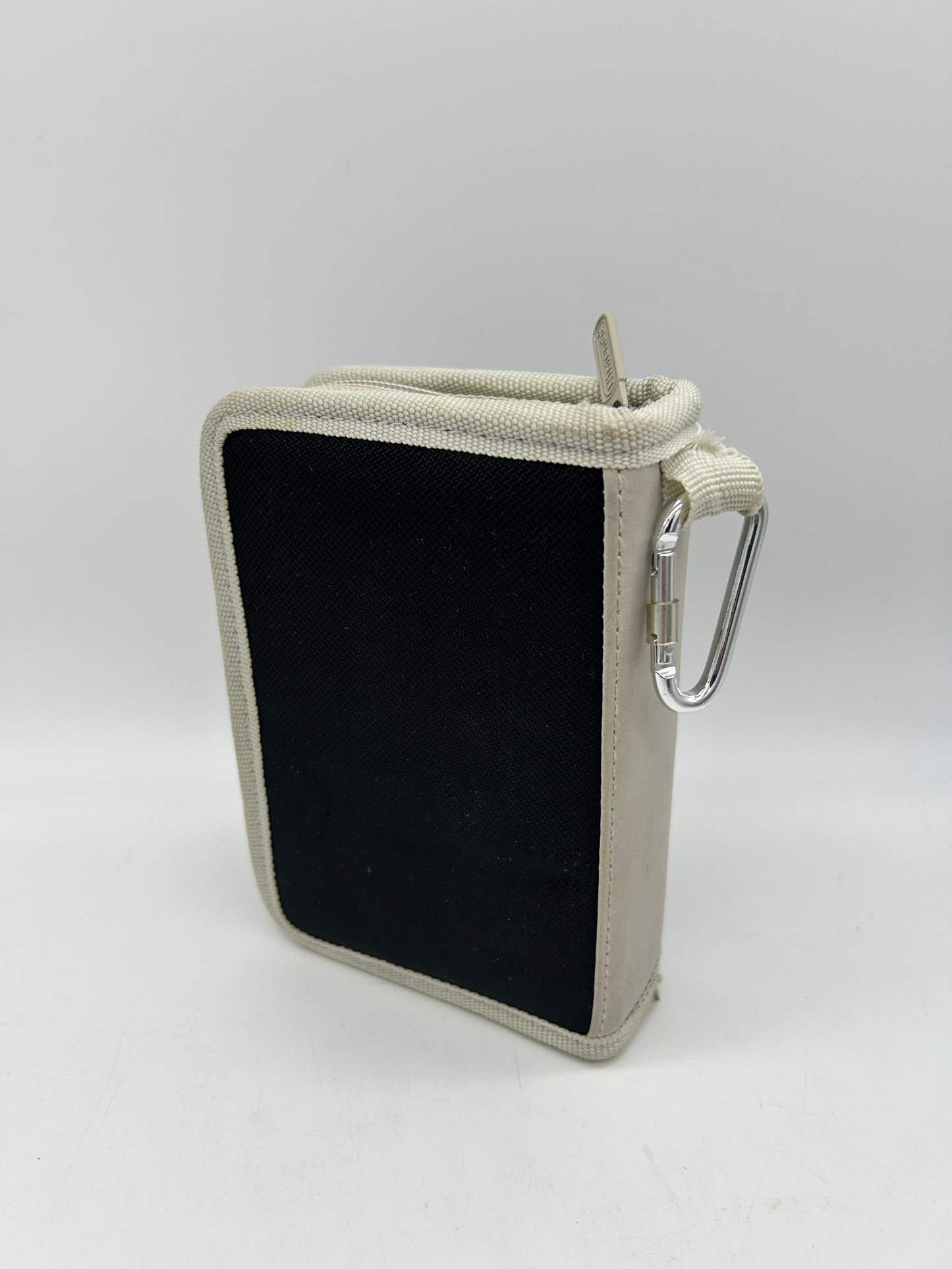 PiXEL-RETRO.COM : NINTENDO DS CARRYING CASE GAME SYSTEM ORGANIZER 