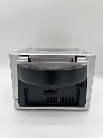 NiNTENDO GAMECUBE [NGC] CONSOLE | SILVER MODEL DOL-001 USA