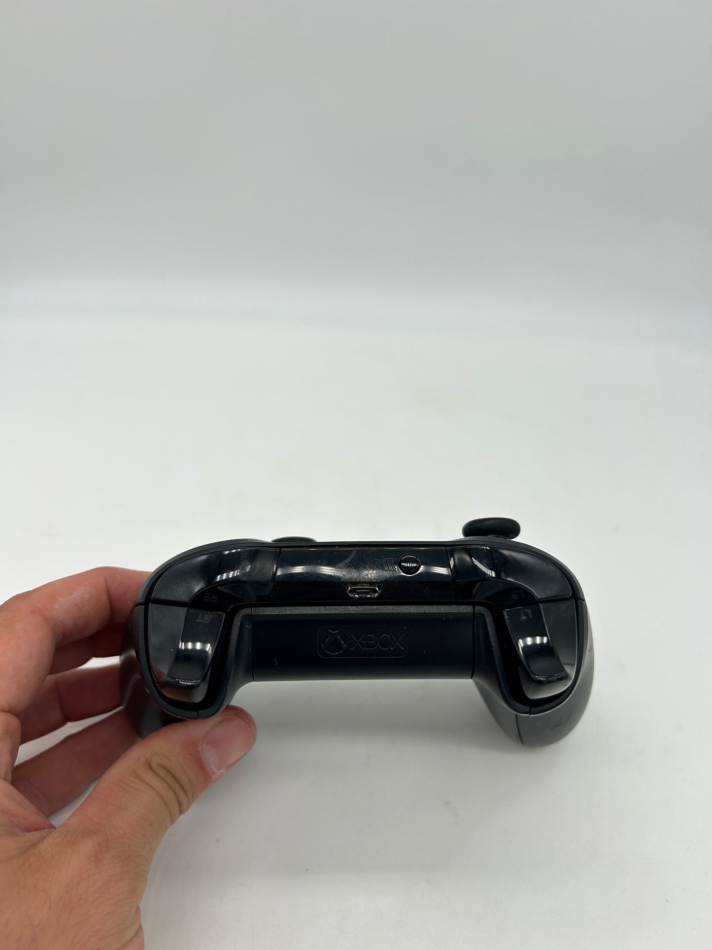 MiCROSOFT XBOX ONE CONSOLE | ORiGiNALE 500 GB | MODEL 1540