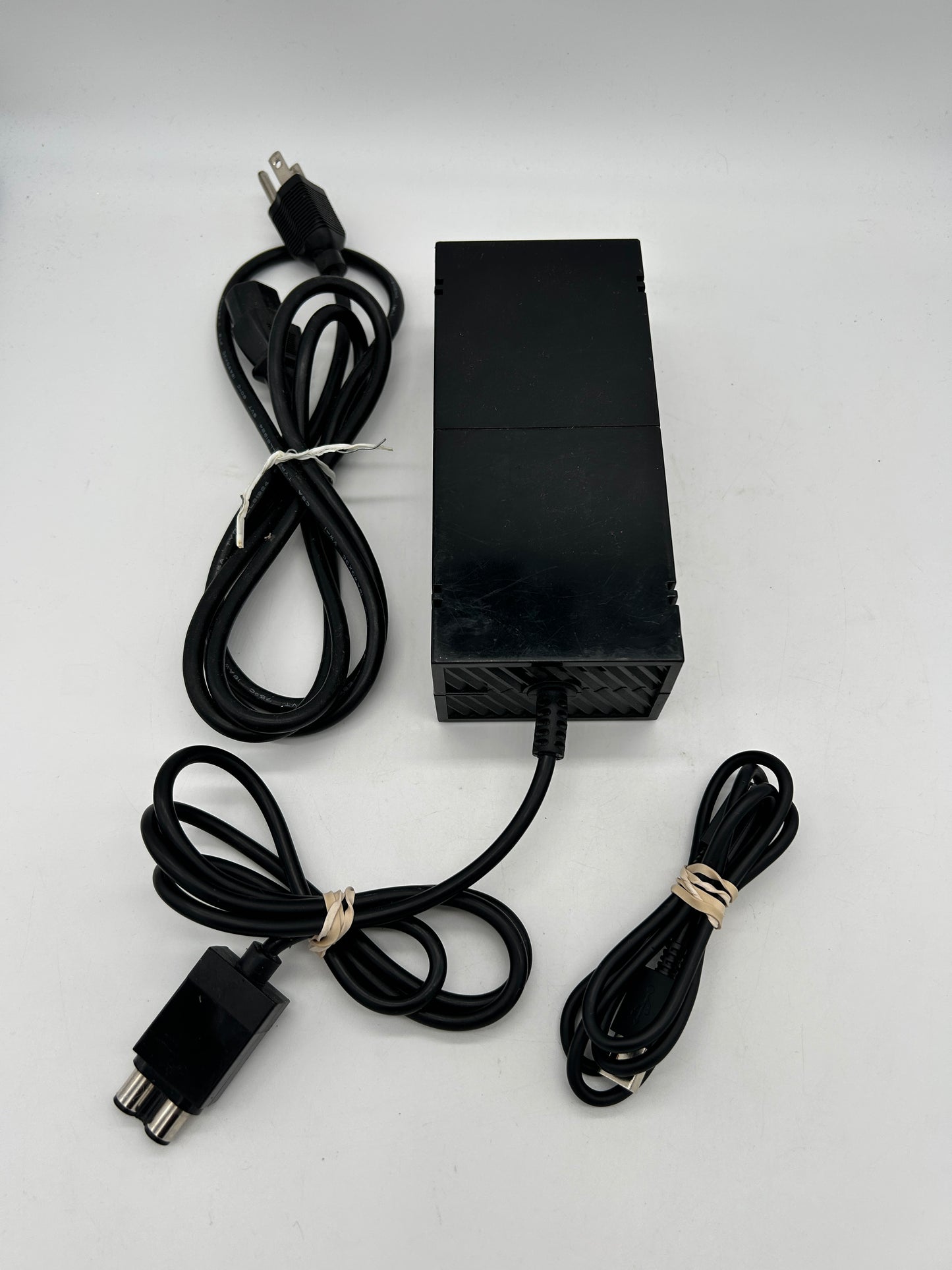 MiCROSOFT XBOX ONE CONSOLE | ORiGiNALE 500 GB | MODEL 1540