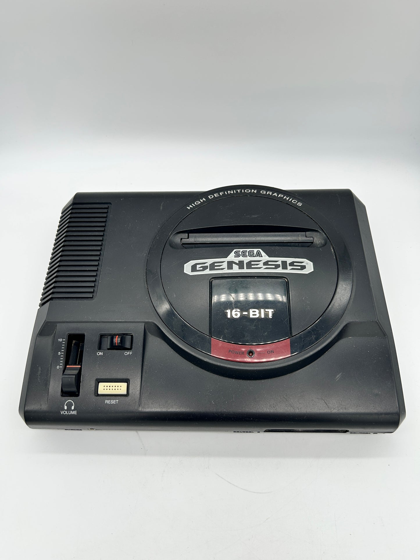 SEGA GENESiS CONSOLE | MODEL 1 HDG HiGH DEFINITiON GRAPHiCS BLACK MK-1601-22