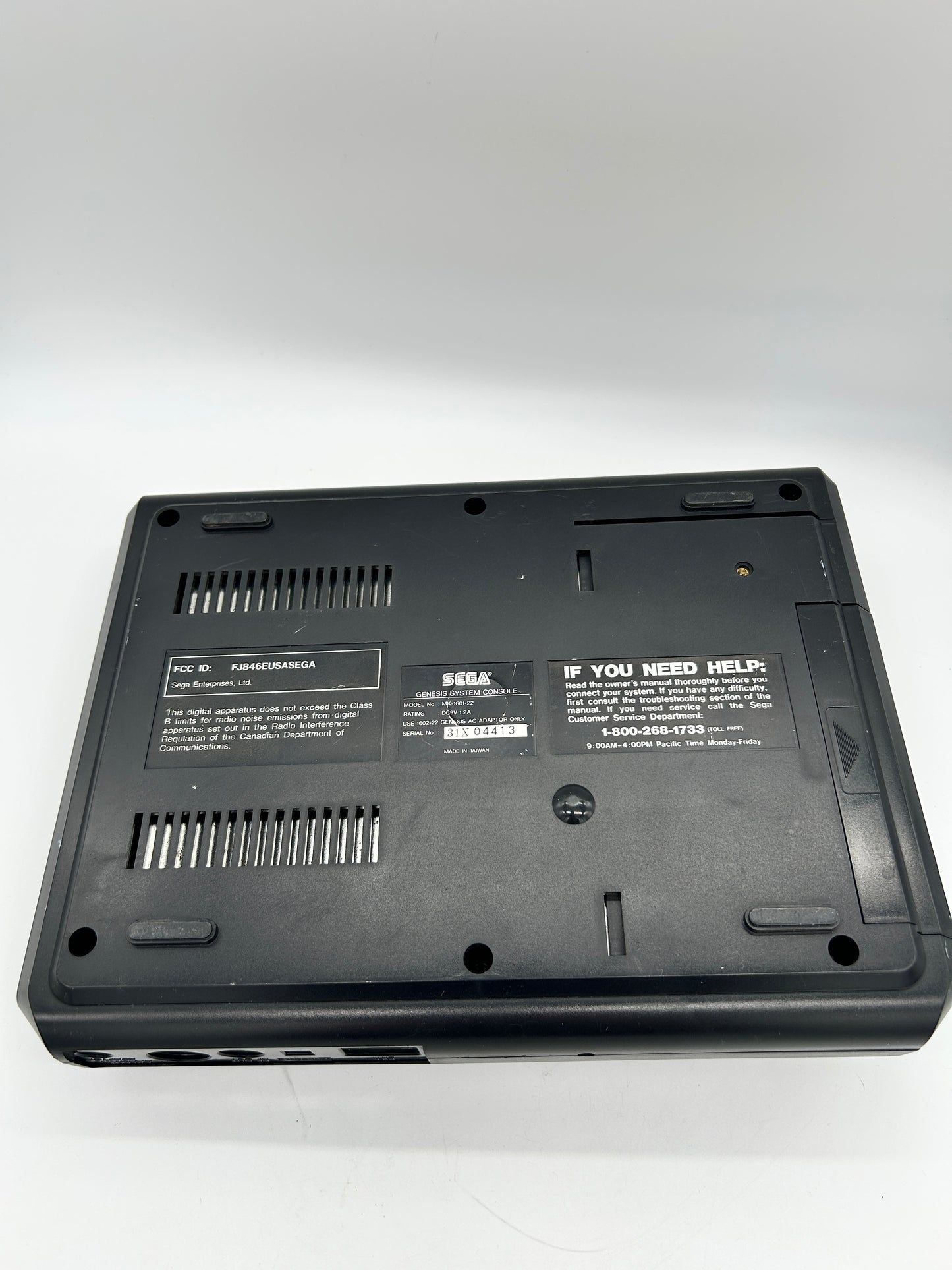 SEGA GENESiS CONSOLE | MODEL 1 HDG HiGH DEFINITiON GRAPHiCS BLACK MK-1601-22